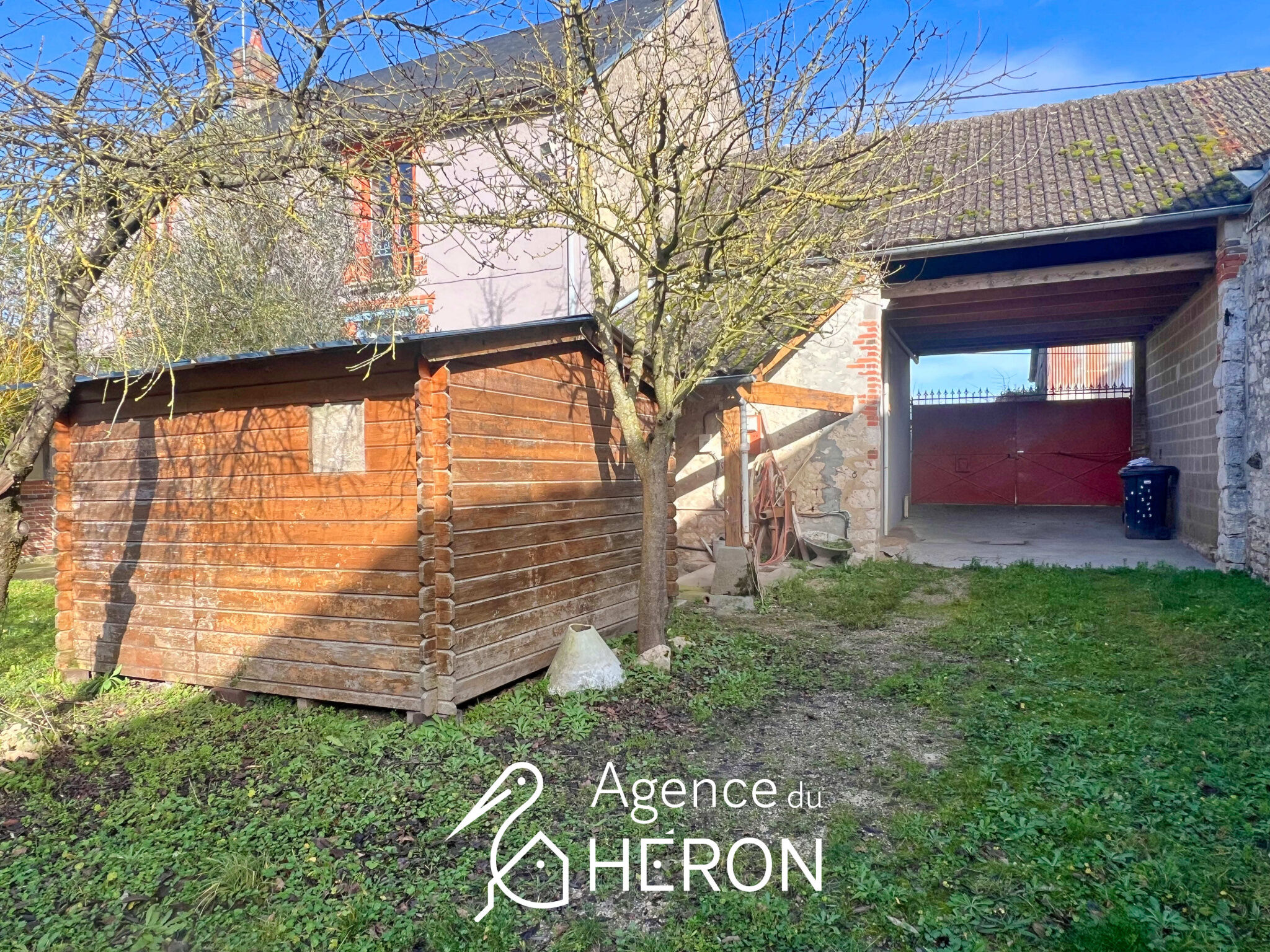 Photo 2 — L'AGENCE DU HERON