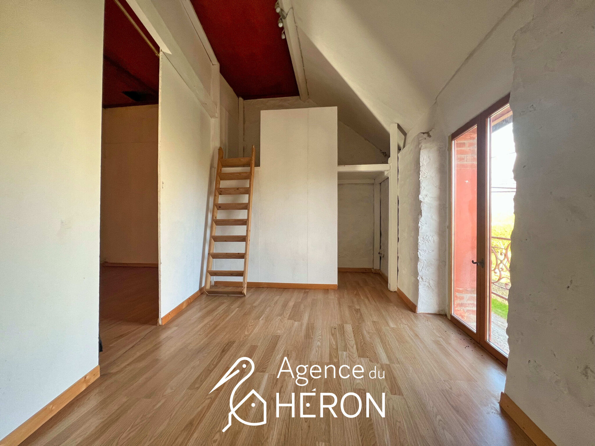 Photo 18 — L'AGENCE DU HERON