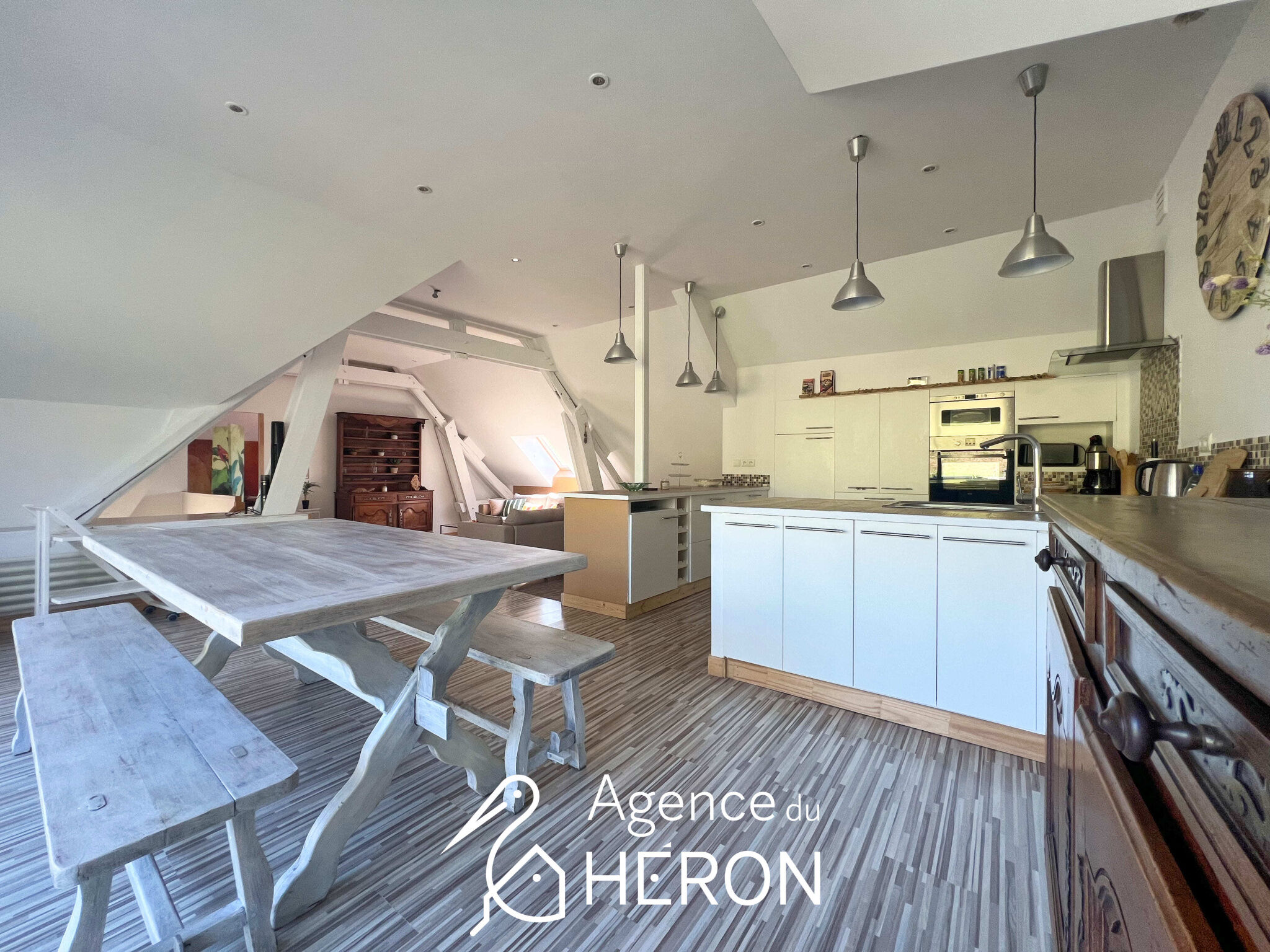 Photo 3 — L'AGENCE DU HERON
