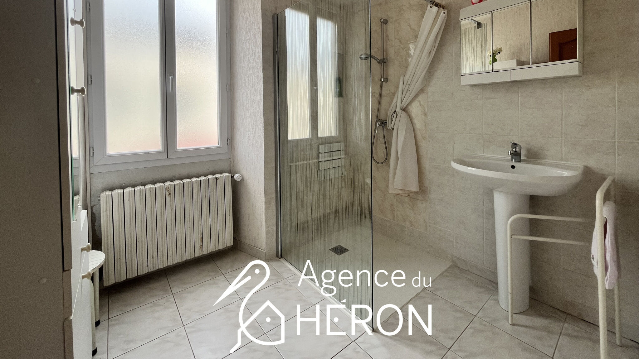 Photo 7 — L'AGENCE DU HERON