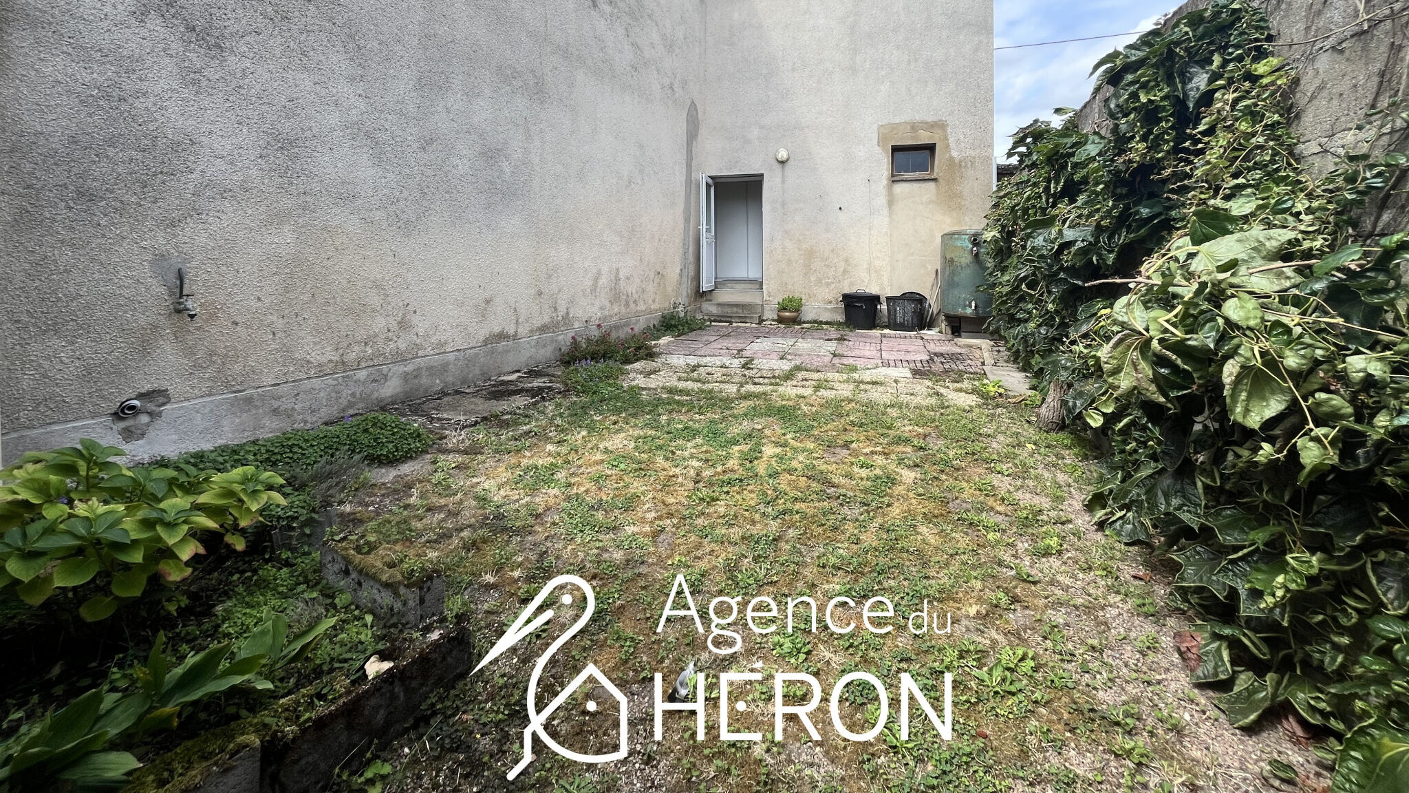 Photo 11 — L'AGENCE DU HERON