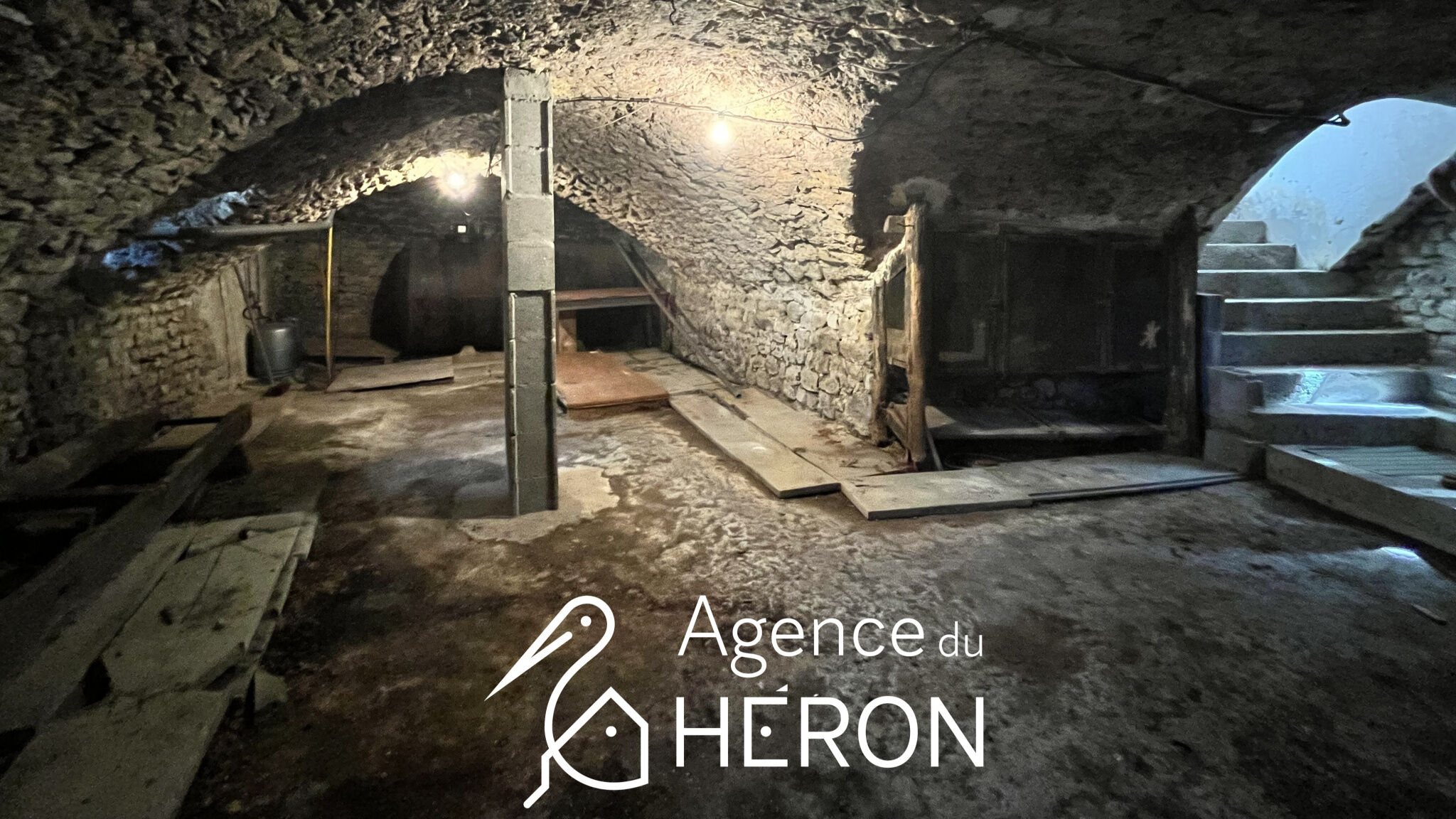 Photo 13 — L'AGENCE DU HERON