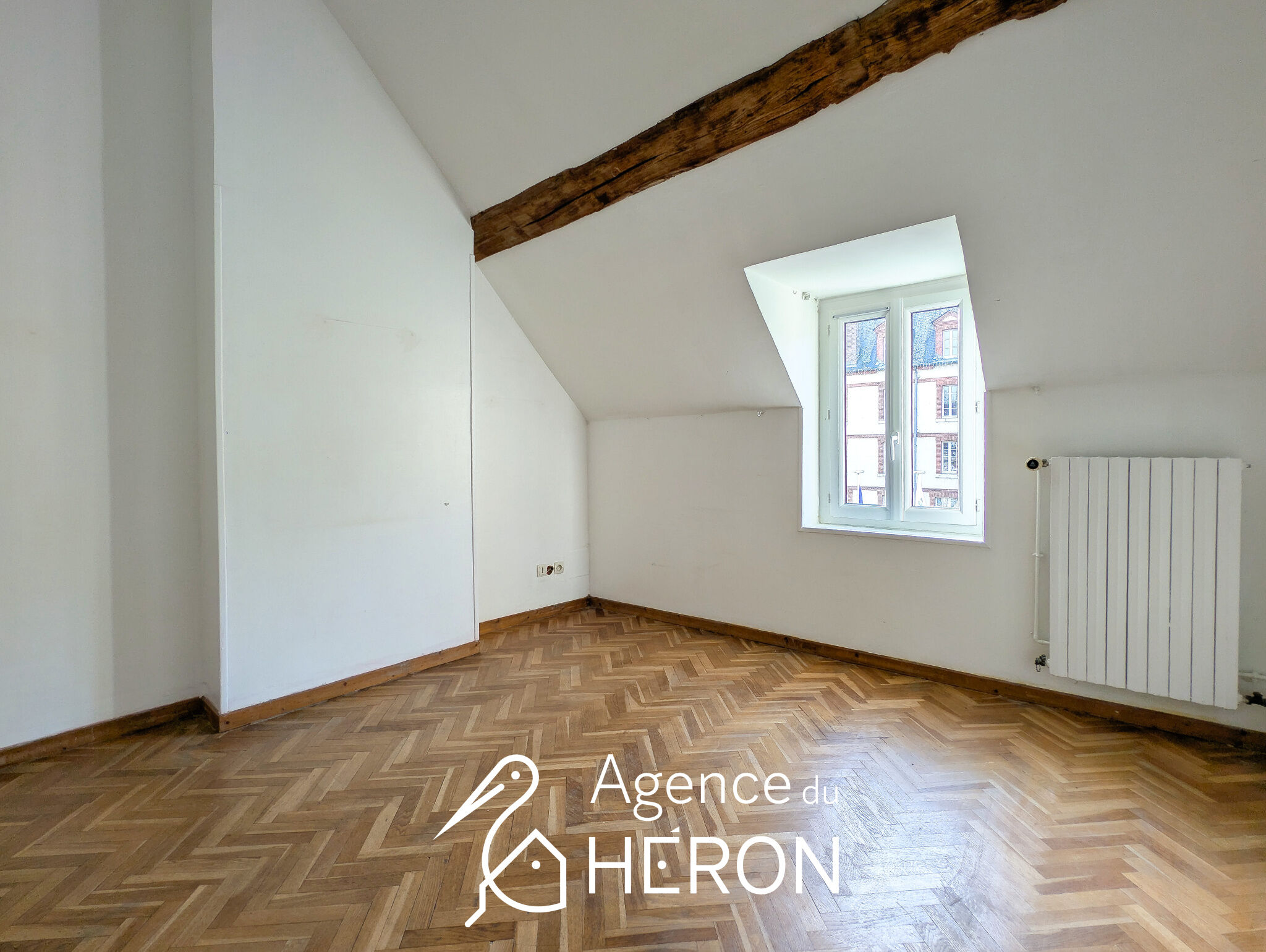 Photo 12 — L'AGENCE DU HERON