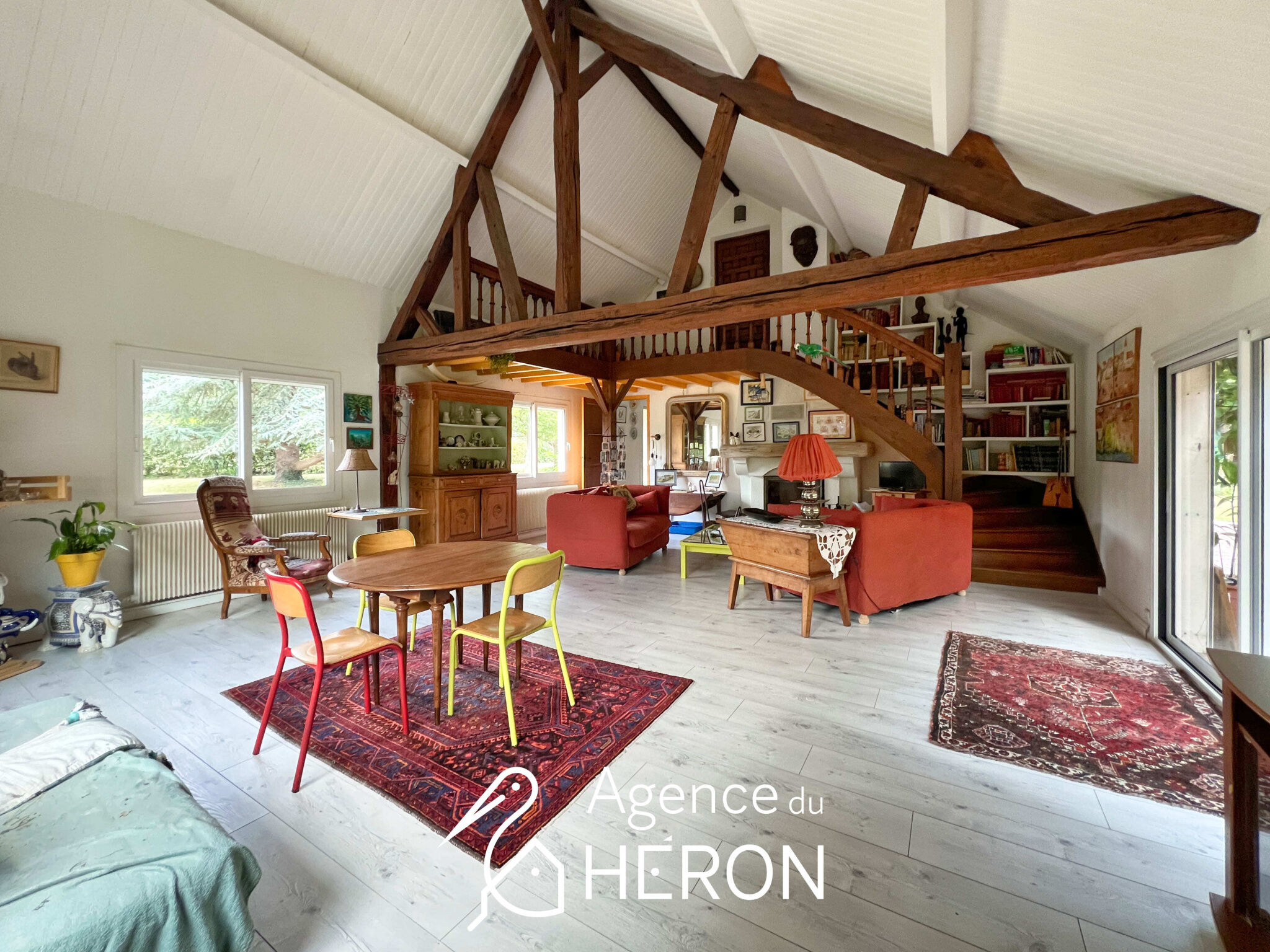 Photo 2 — L'AGENCE DU HERON