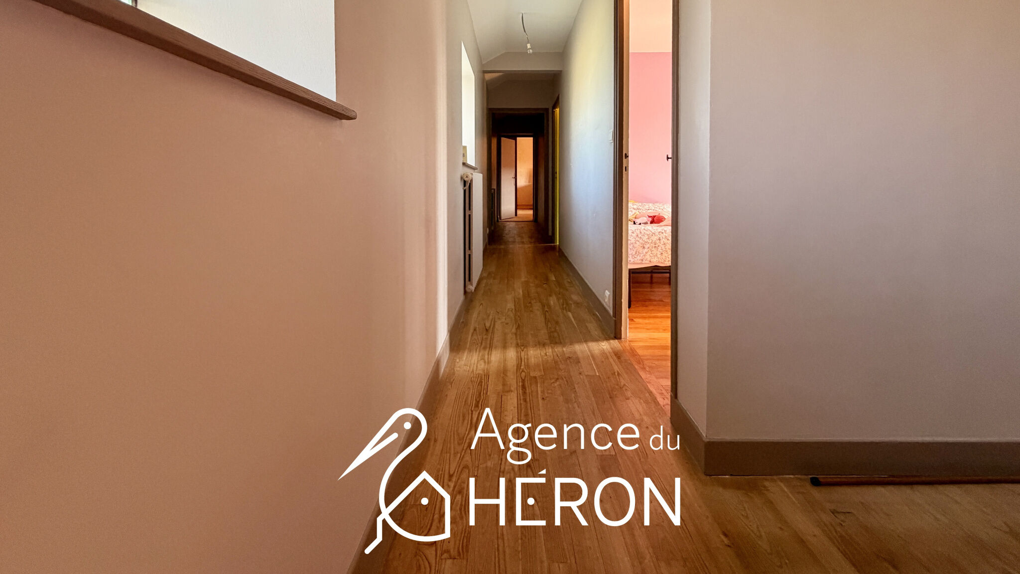 Photo 16 — L'AGENCE DU HERON