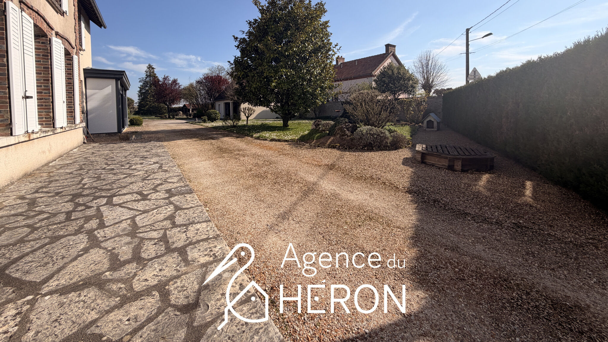 Photo 22 — L'AGENCE DU HERON
