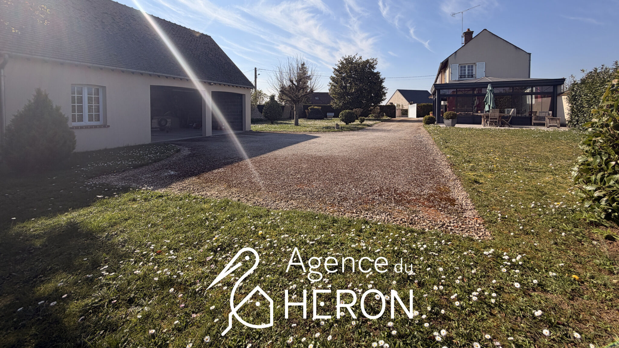 Photo 4 — L'AGENCE DU HERON