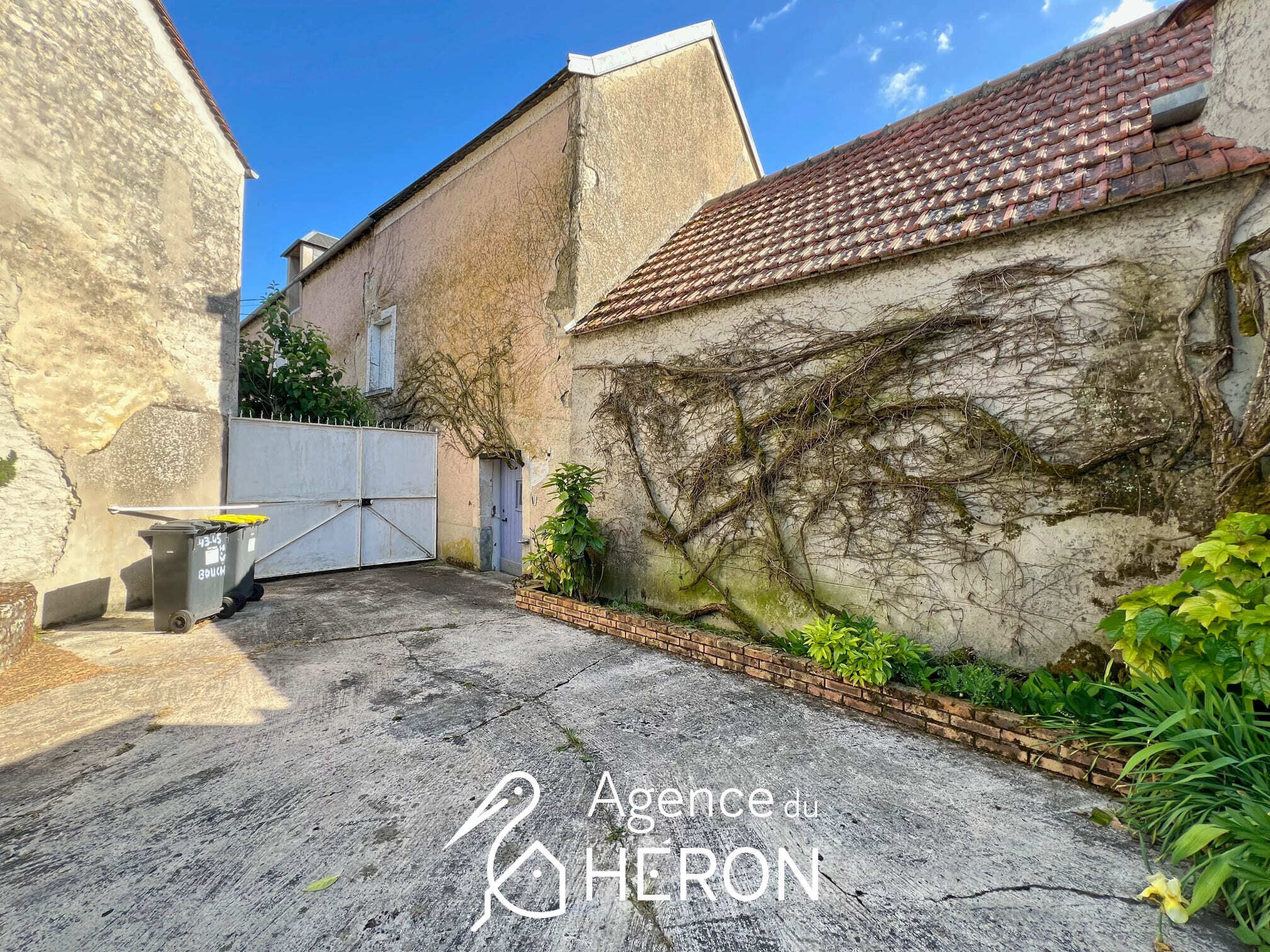 Photo 24 — L'AGENCE DU HERON
