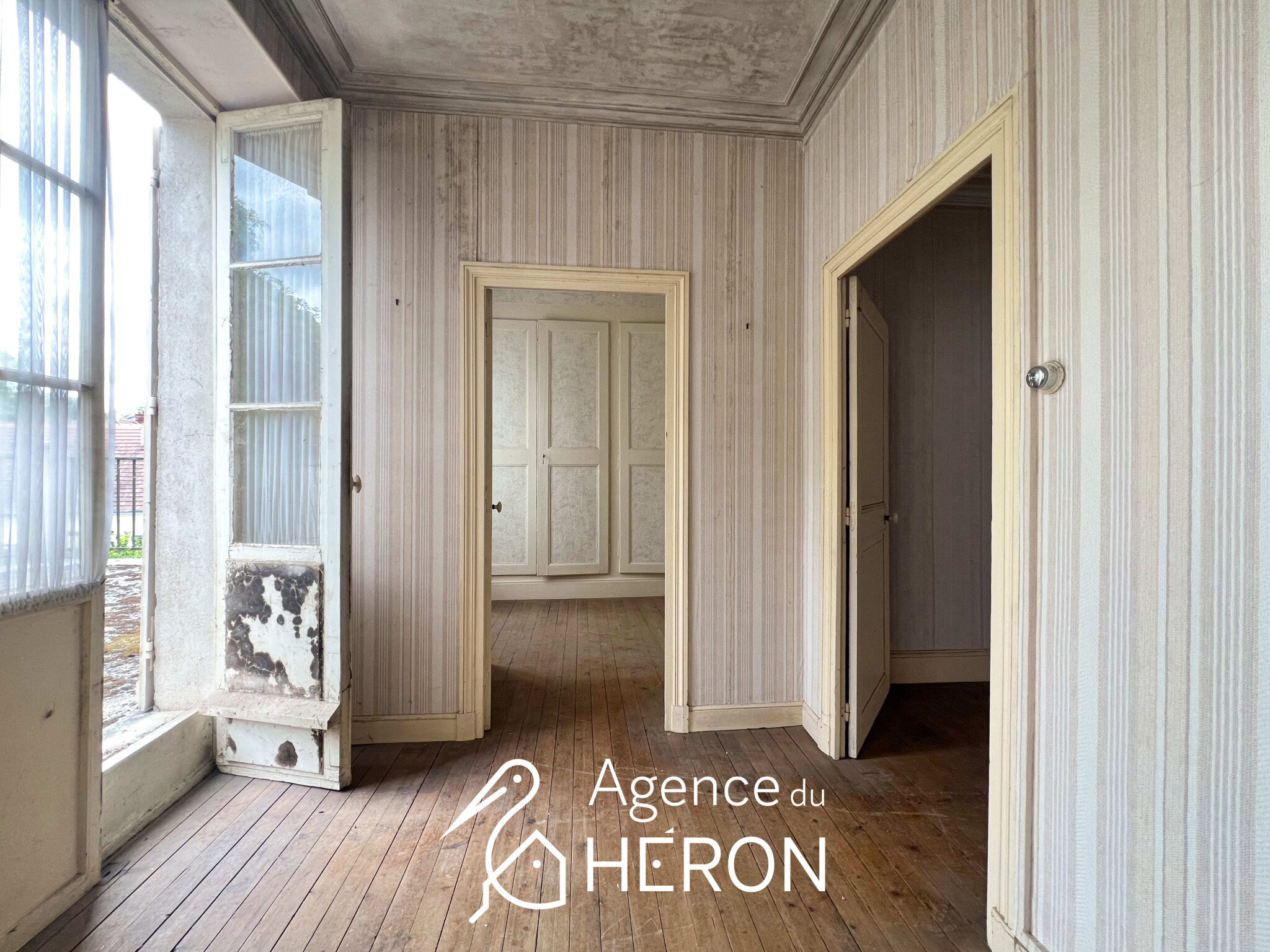Photo 15 — L'AGENCE DU HERON