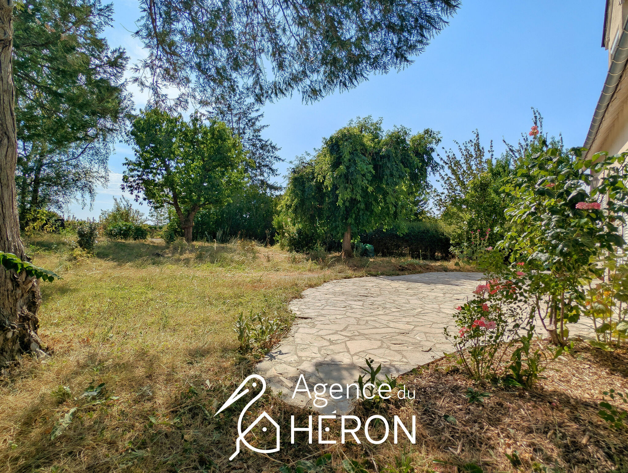 Photo 21 — L'AGENCE DU HERON