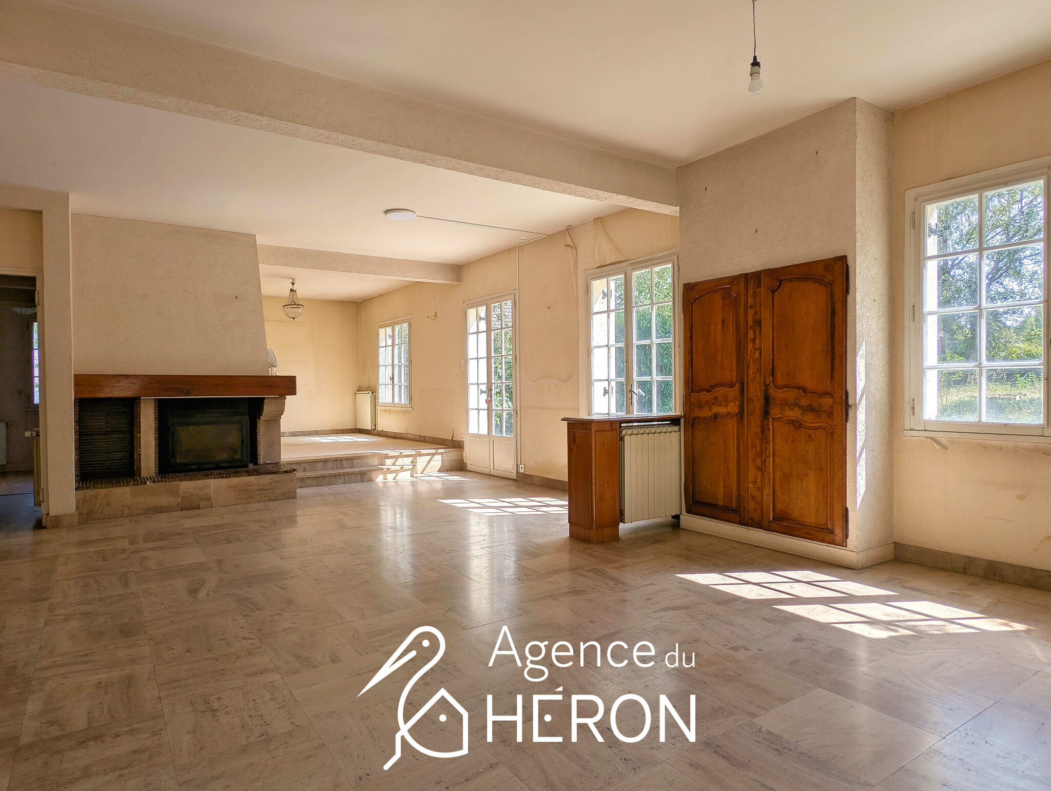 Photo 3 — L'AGENCE DU HERON
