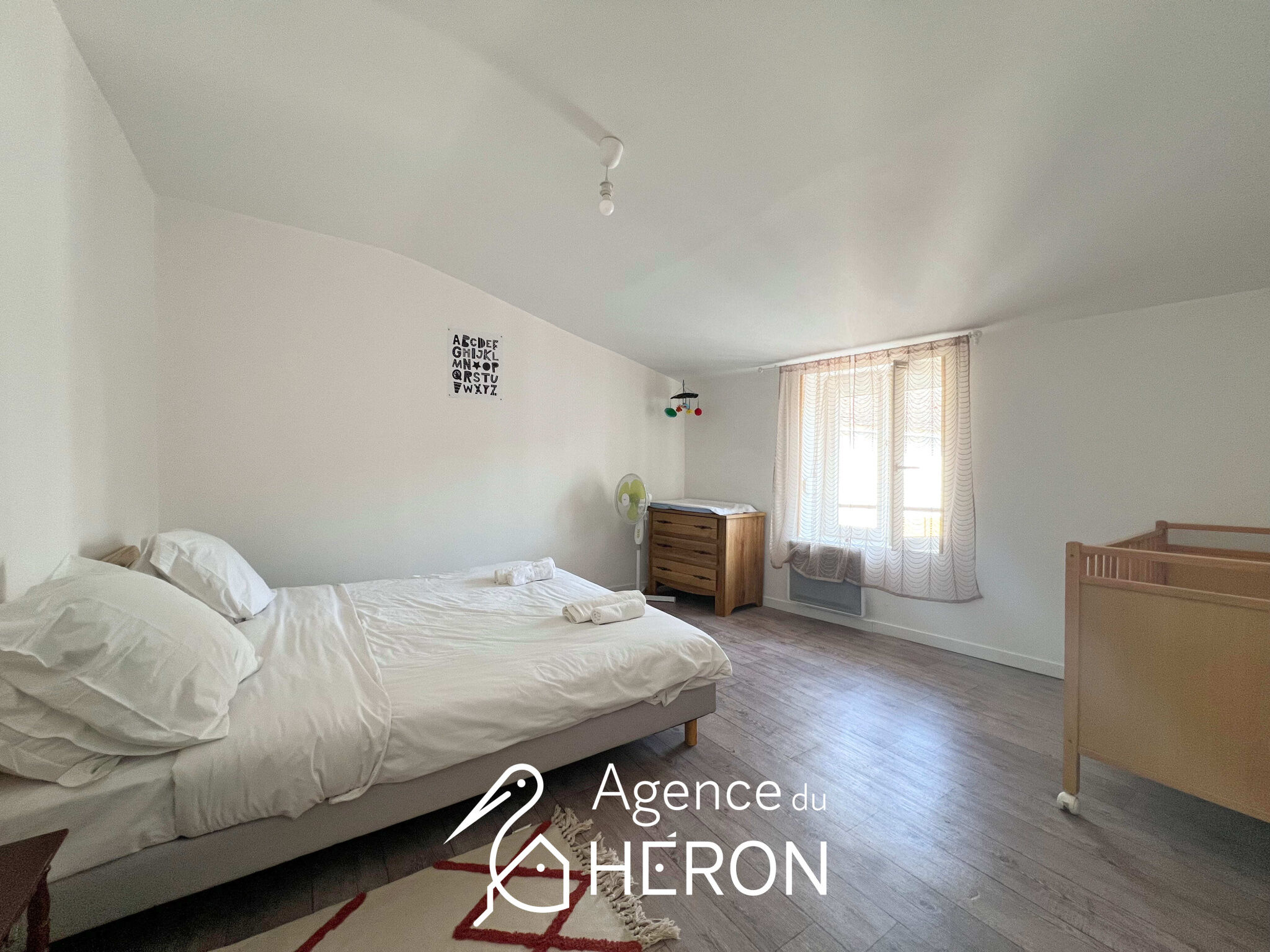Photo 9 — L'AGENCE DU HERON