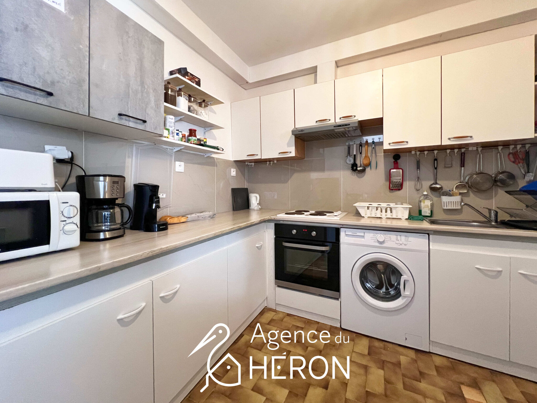 Photo 2 — L'AGENCE DU HERON
