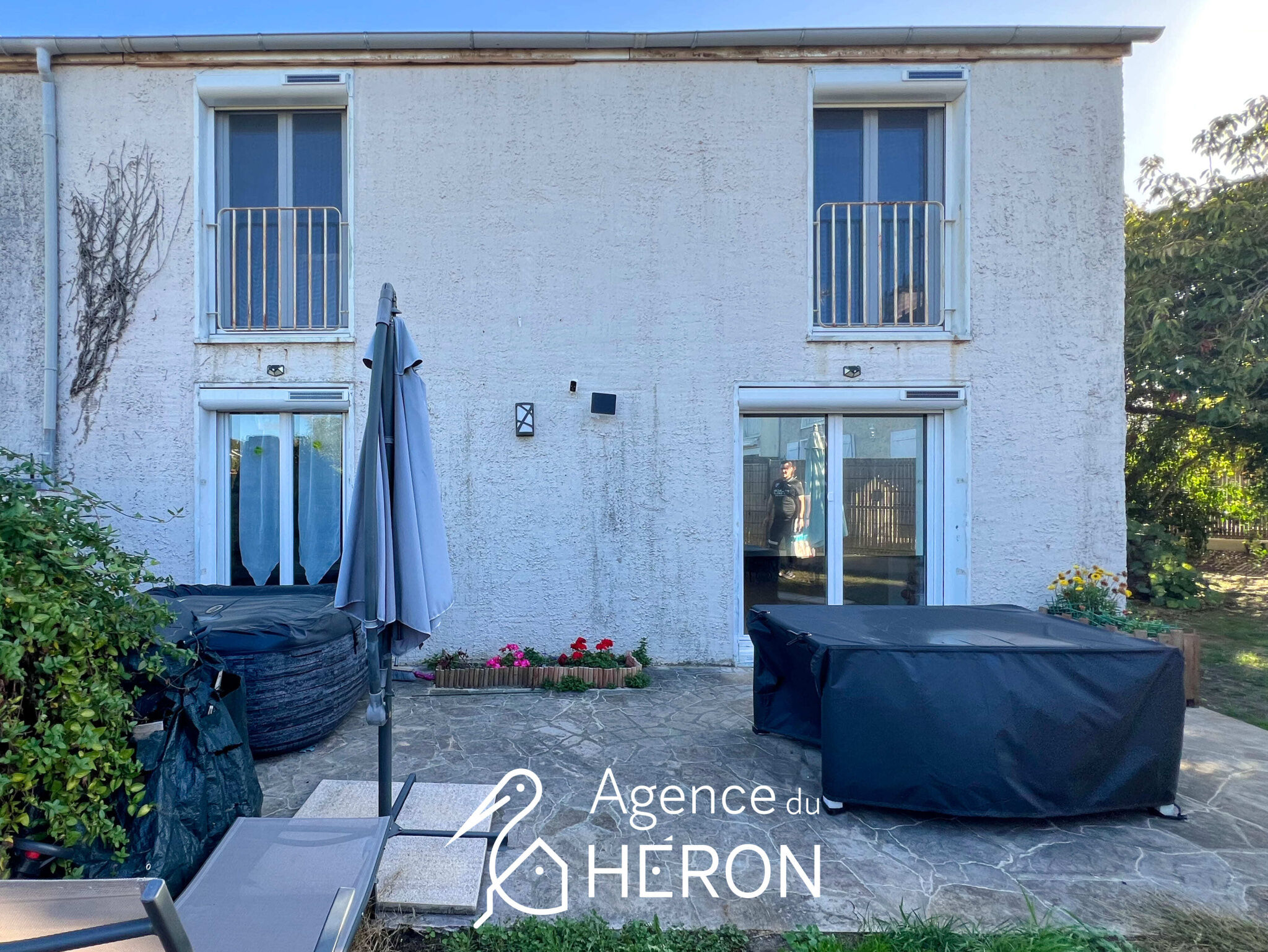 Photo 10 — L'AGENCE DU HERON
