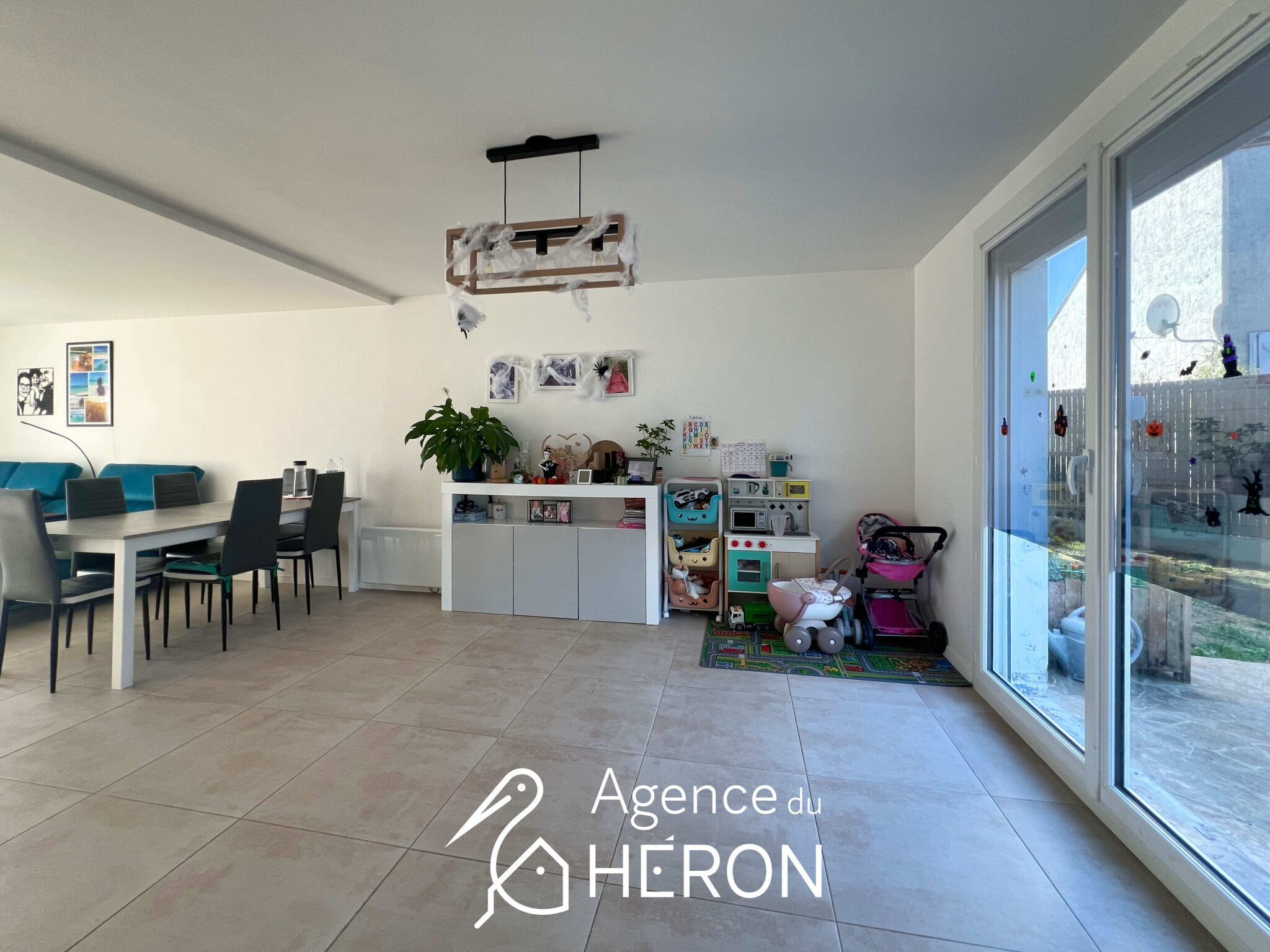 Photo 9 — L'AGENCE DU HERON