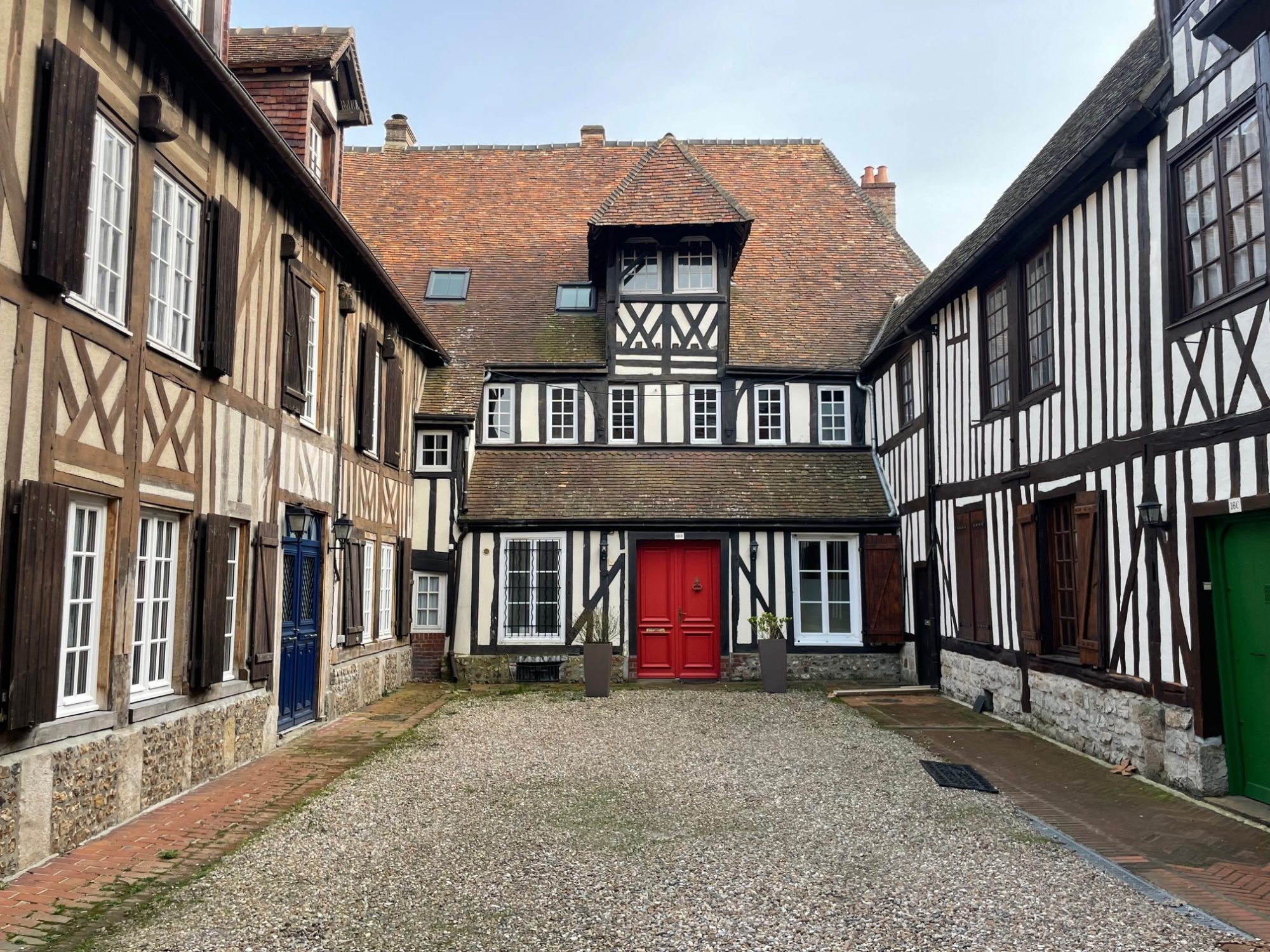 Photo 2 — CF IMMOBILIER