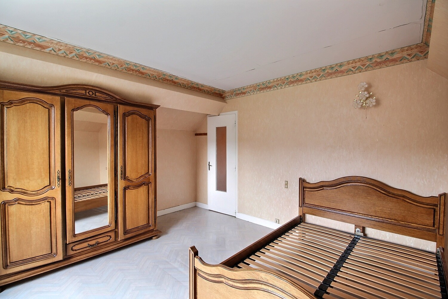 Photo 15 — AGENCE CENTRALE