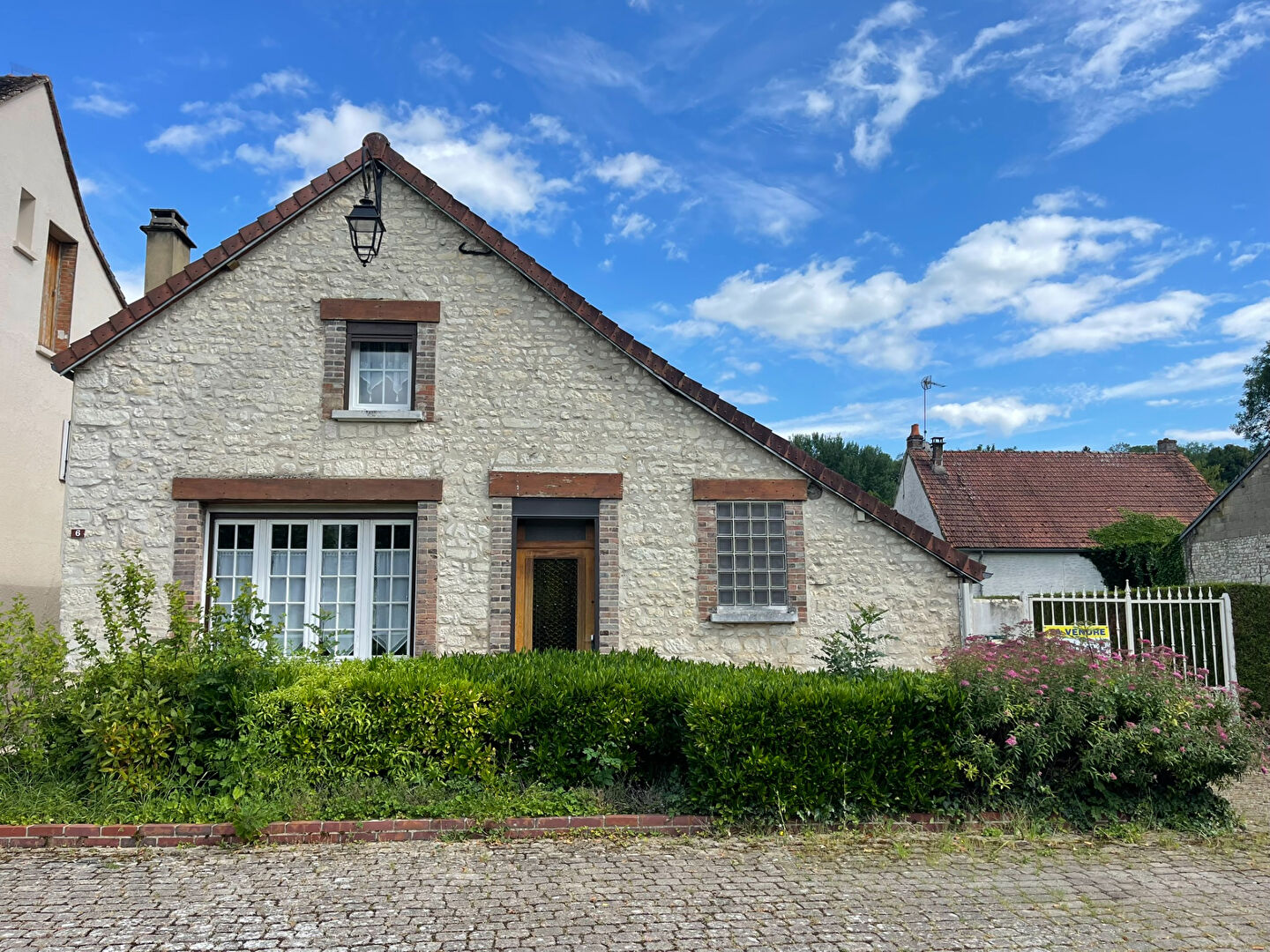 Photo 2 — AGENCE CENTRALE