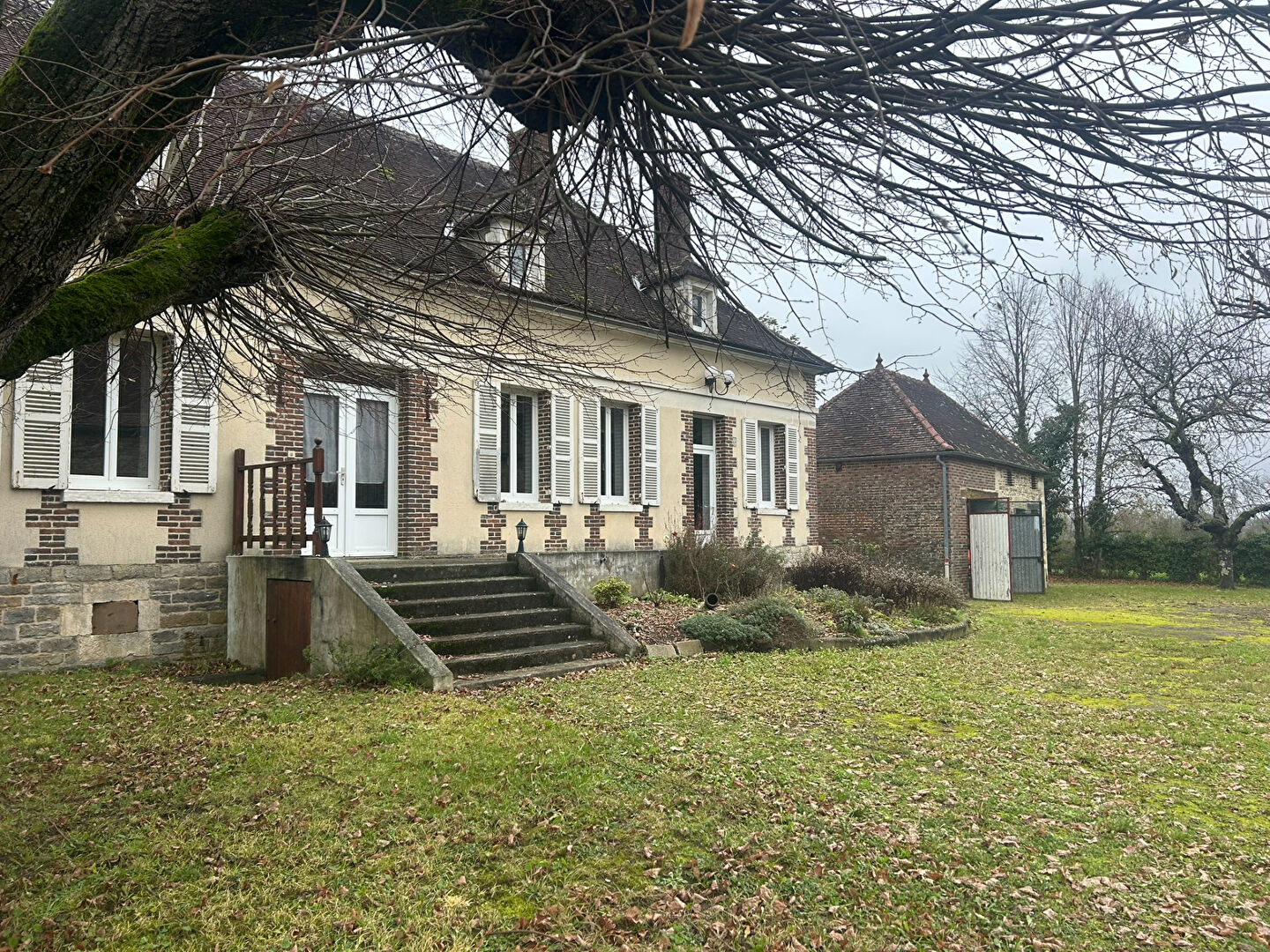 Photo 26 — AGENCE CENTRALE