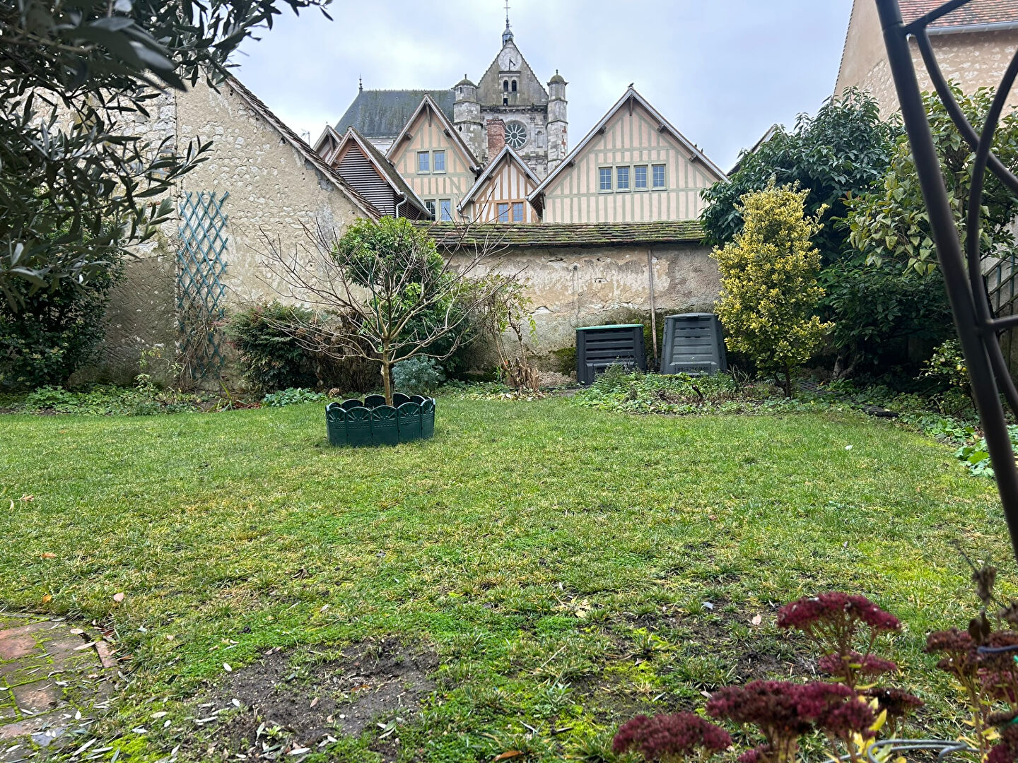 Photo 2 — AGENCE CENTRALE