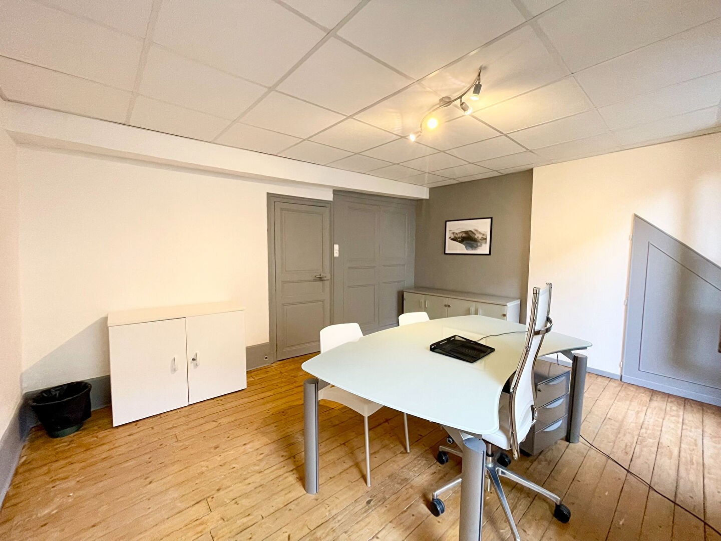 Photo 10 — AGENCE CENTRALE
