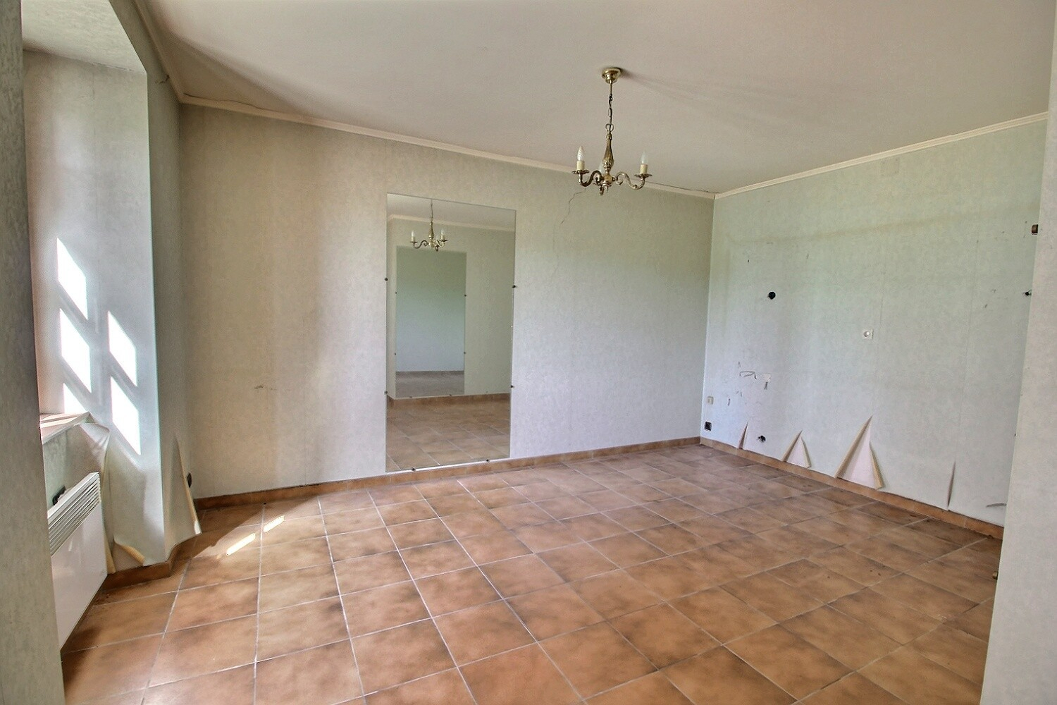 Photo 15 — AGENCE CENTRALE