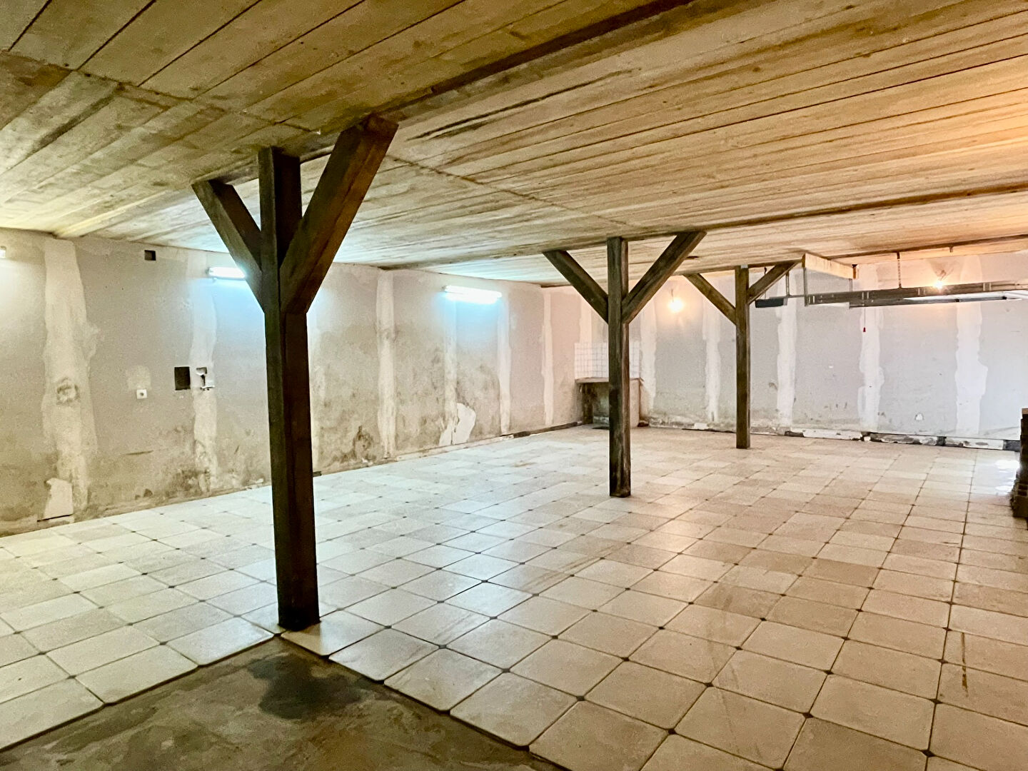Photo 26 — AGENCE CENTRALE