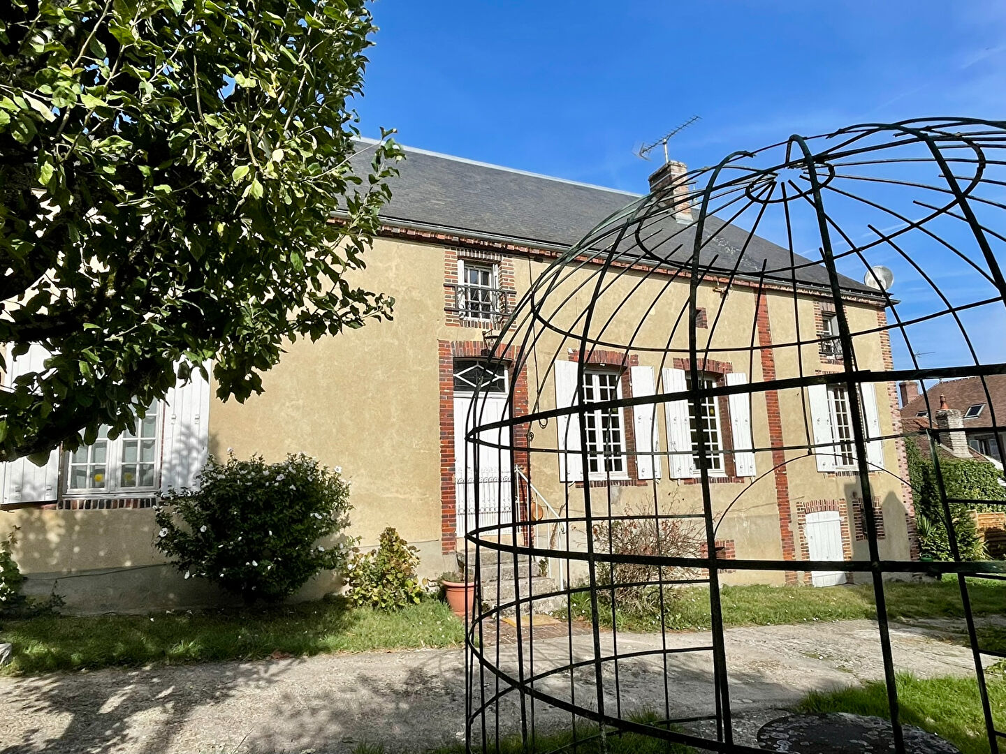 Photo 5 — AGENCE CENTRALE