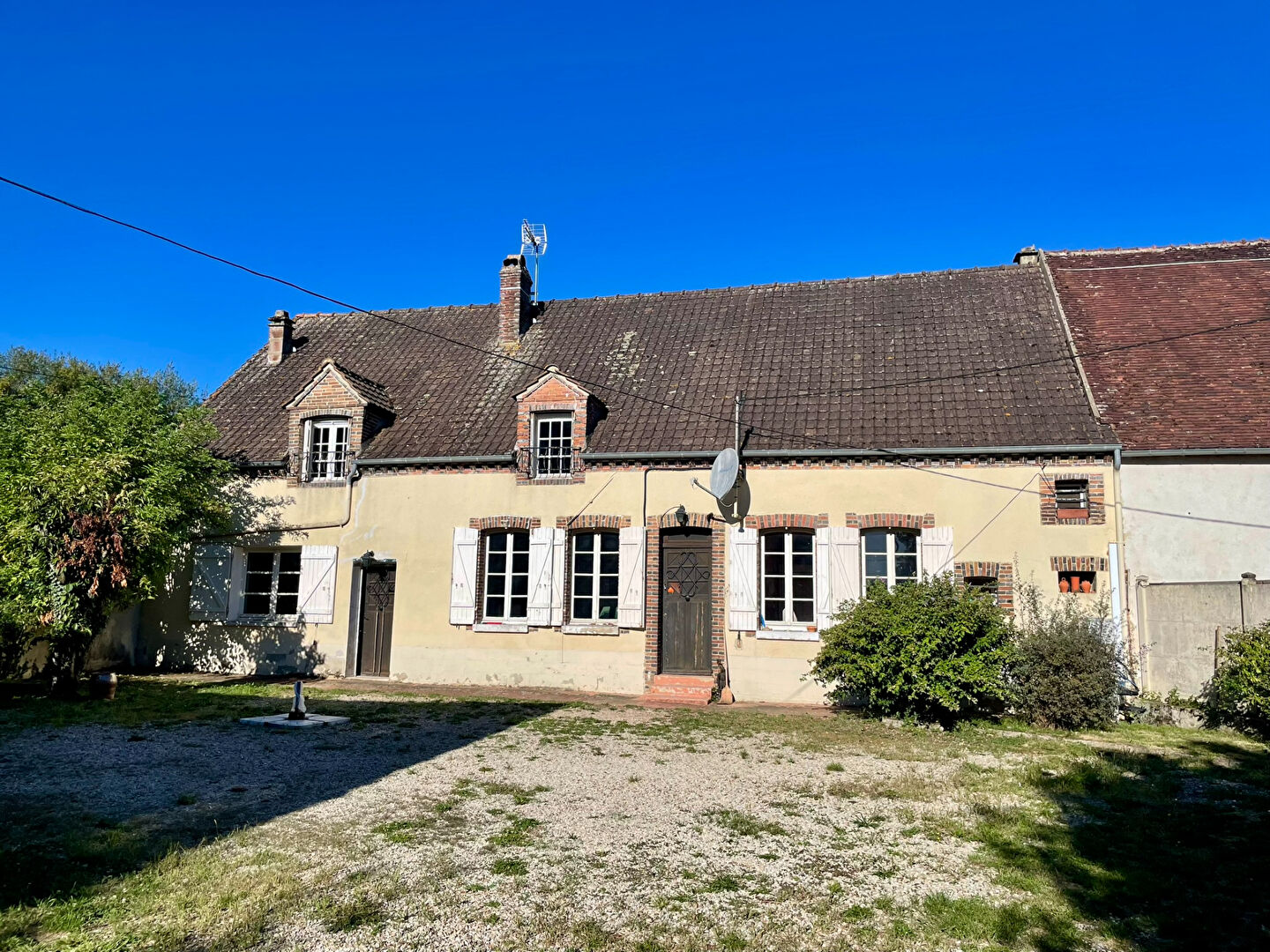 Photo 19 — AGENCE CENTRALE