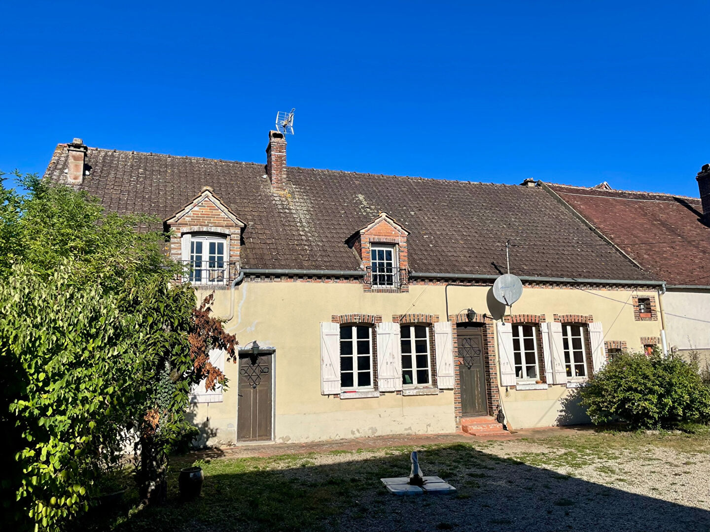 Photo 4 — AGENCE CENTRALE