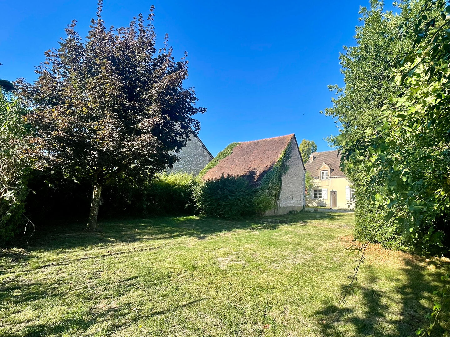 Photo 2 — AGENCE CENTRALE