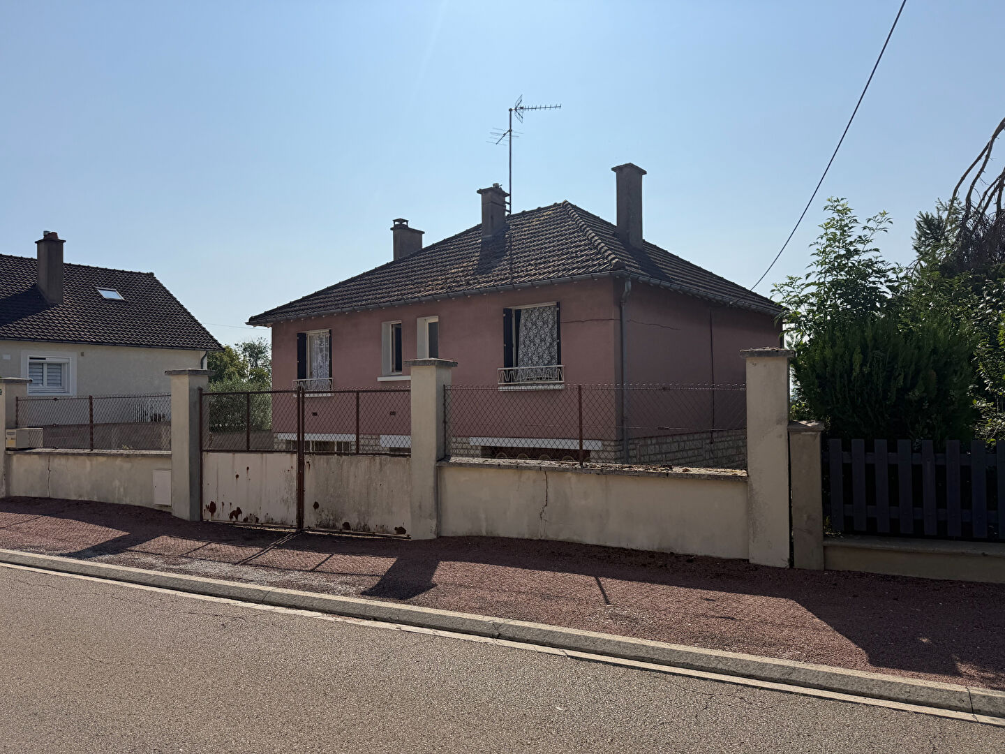 Photo 4 — AGENCE CENTRALE