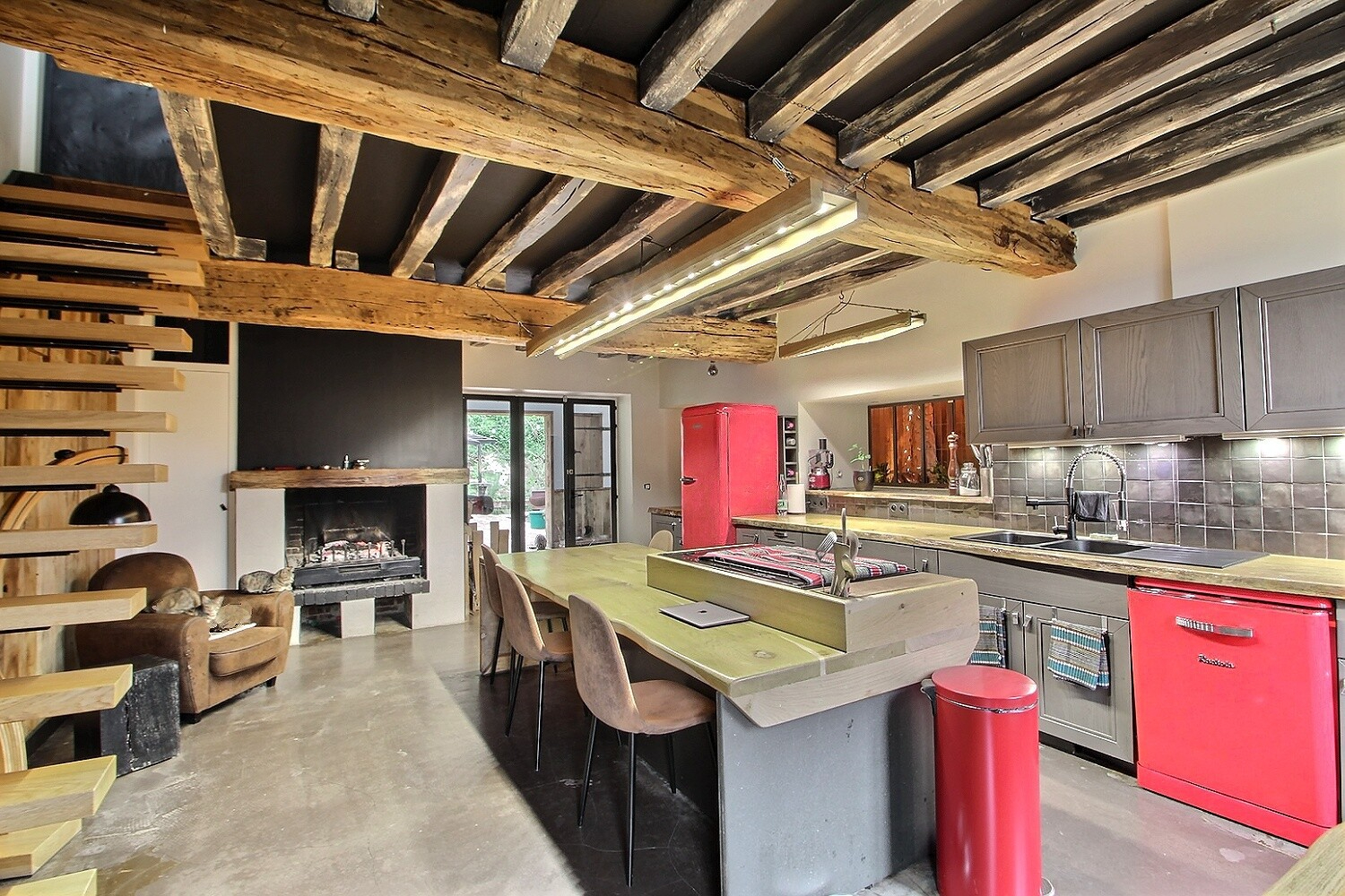 Photo 7 — AGENCE CENTRALE