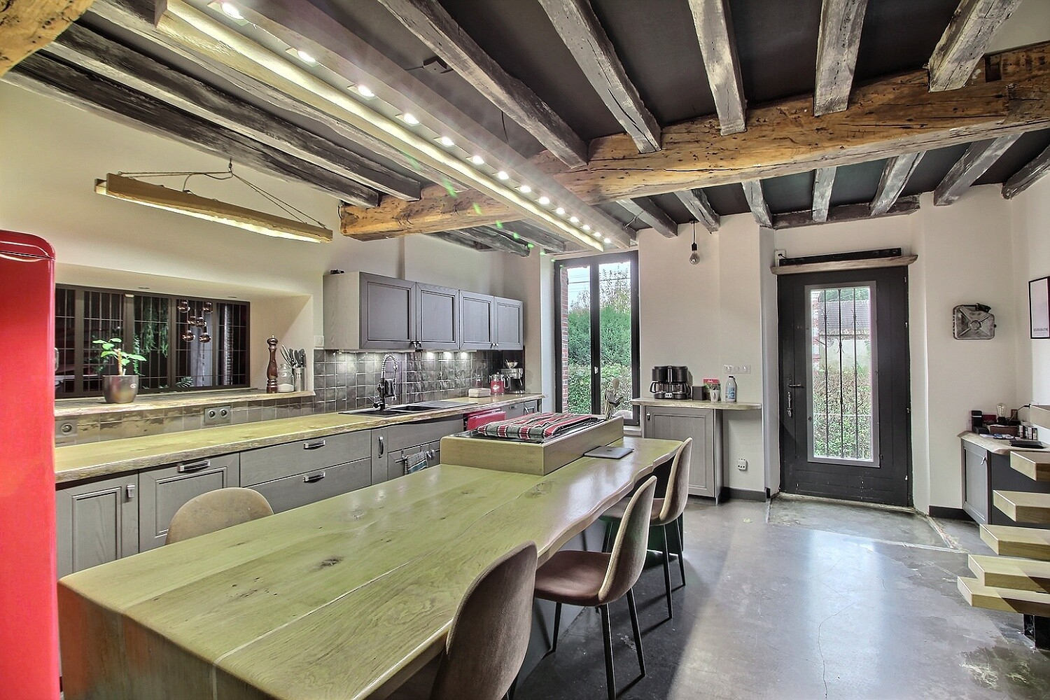 Photo 6 — AGENCE CENTRALE