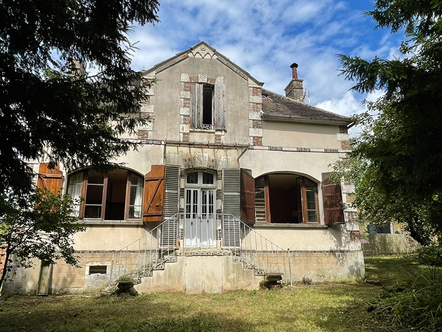 Photo 24 — AGENCE CENTRALE