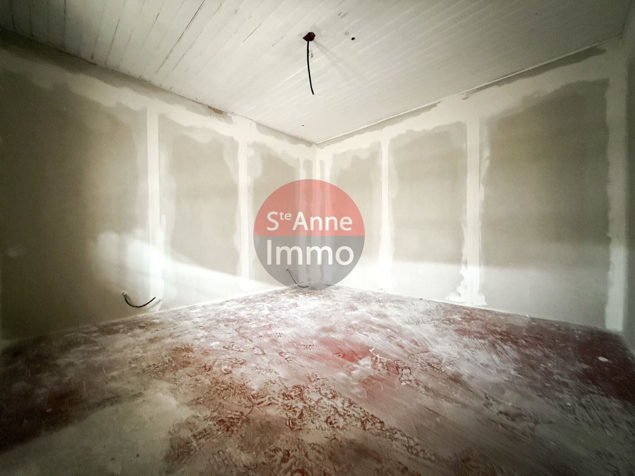Photo 6 — SAINTE ANNE IMMO