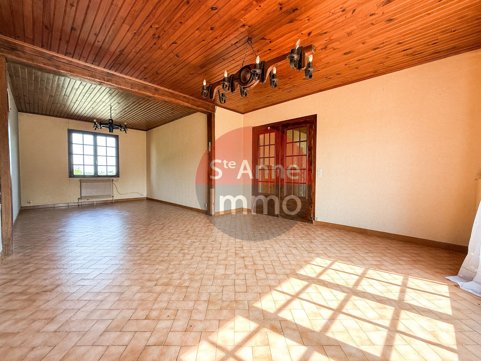 Photo 2 — SAINTE ANNE IMMO