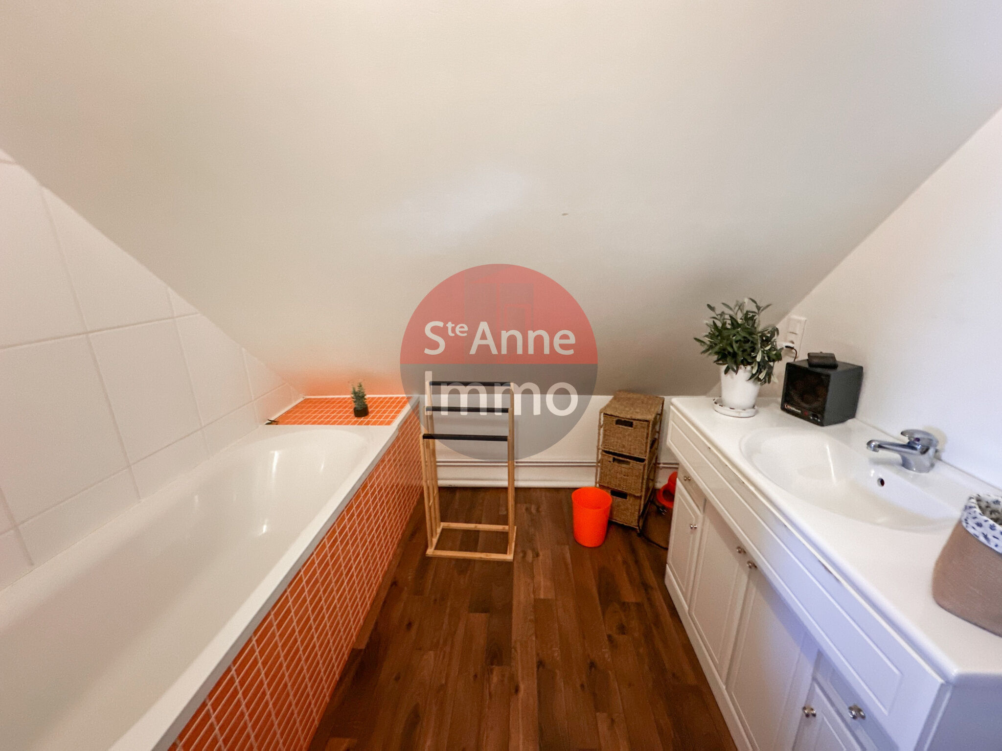 Photo 9 — SAINTE ANNE IMMO