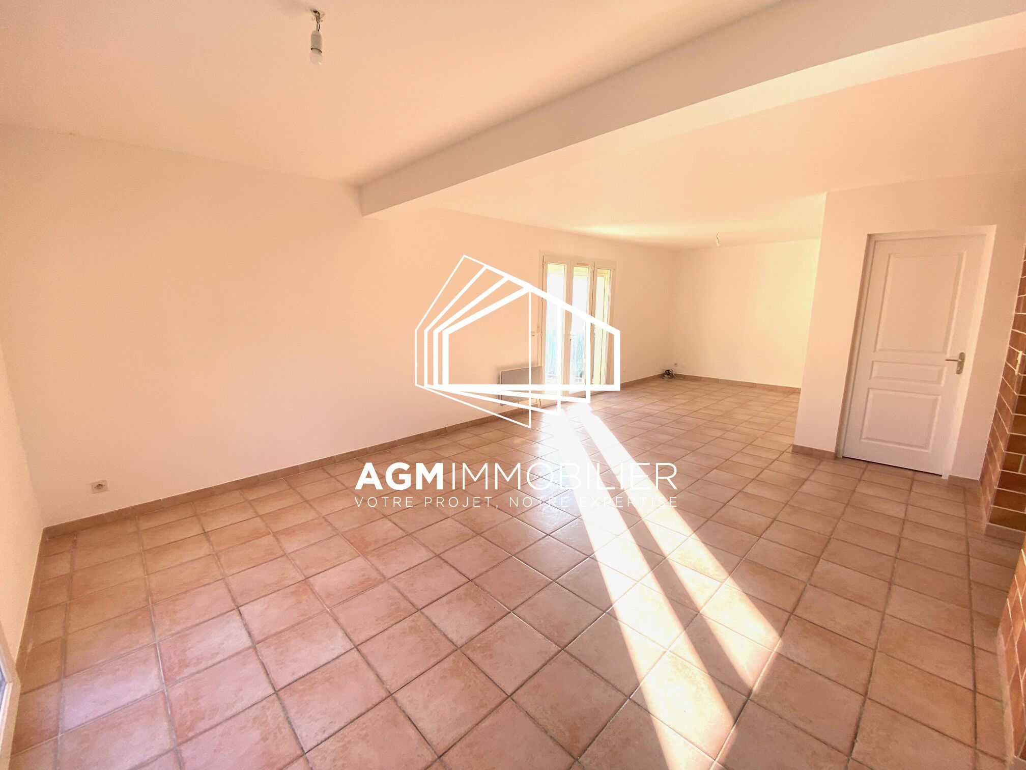 Photo 6 — AGM IMMOBILIER