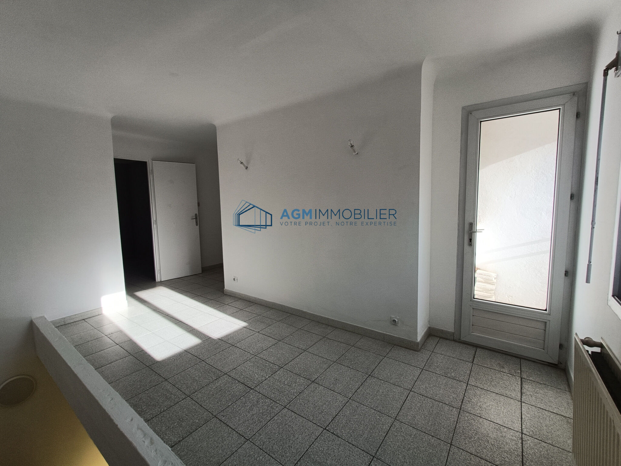 Photo 6 — AGM IMMOBILIER