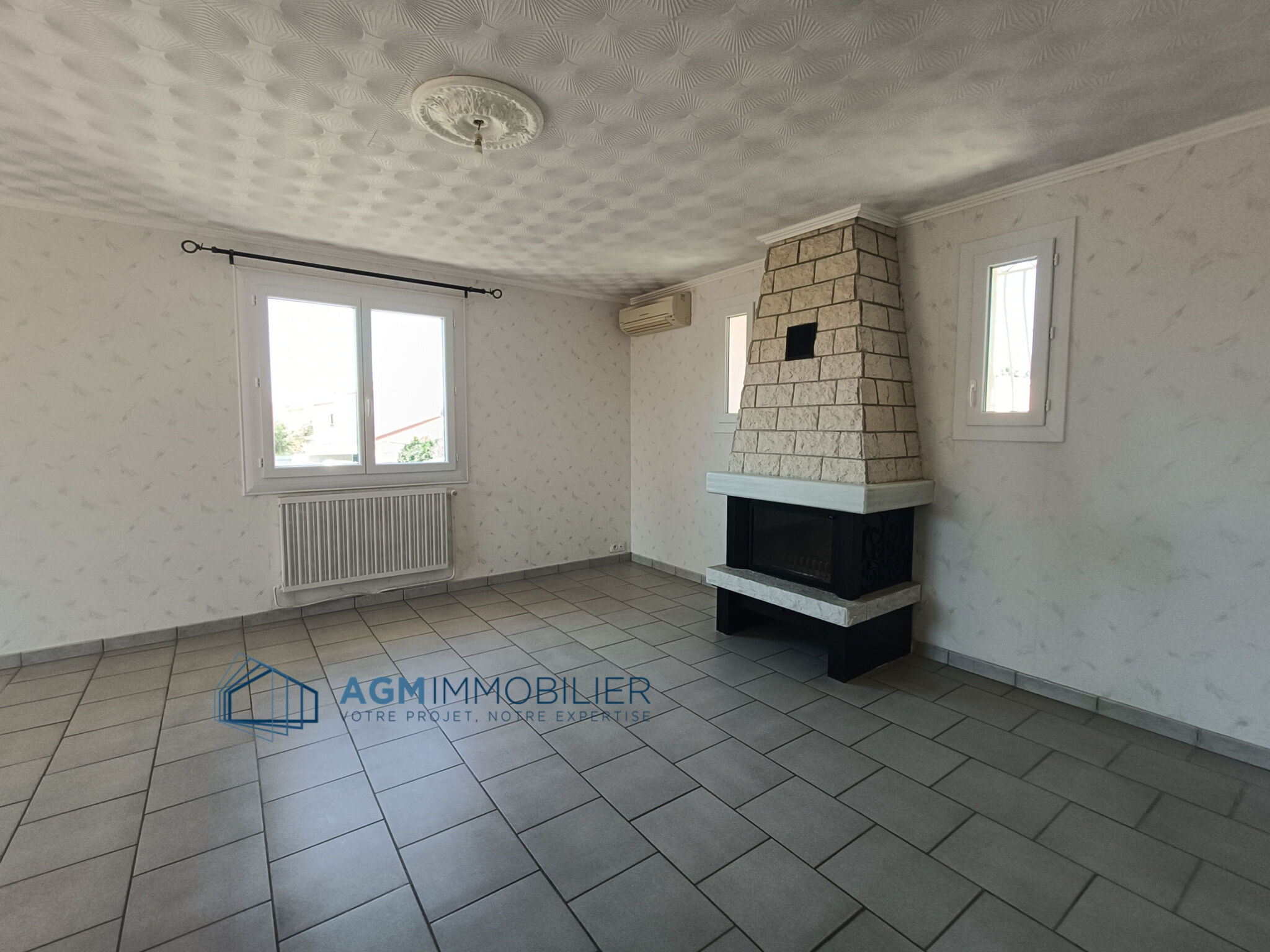 Photo 12 — AGM IMMOBILIER