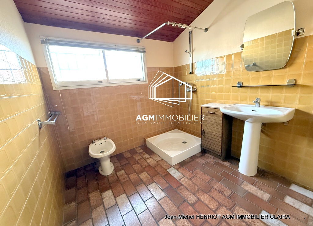 Photo 13 — AGM IMMOBILIER