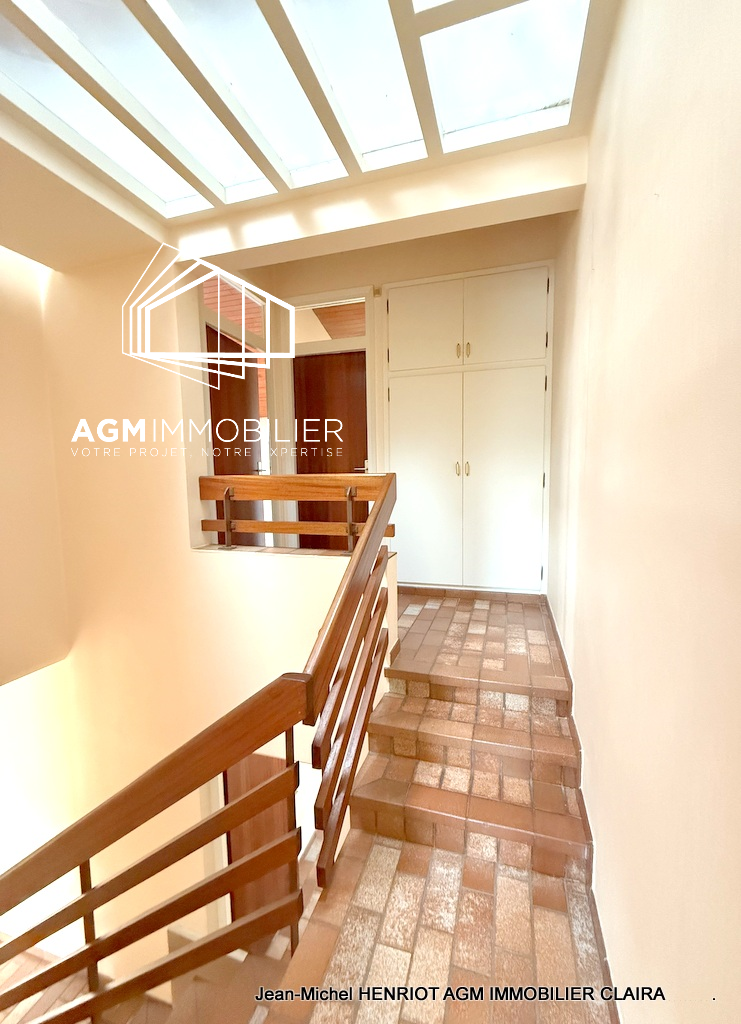 Photo 9 — AGM IMMOBILIER