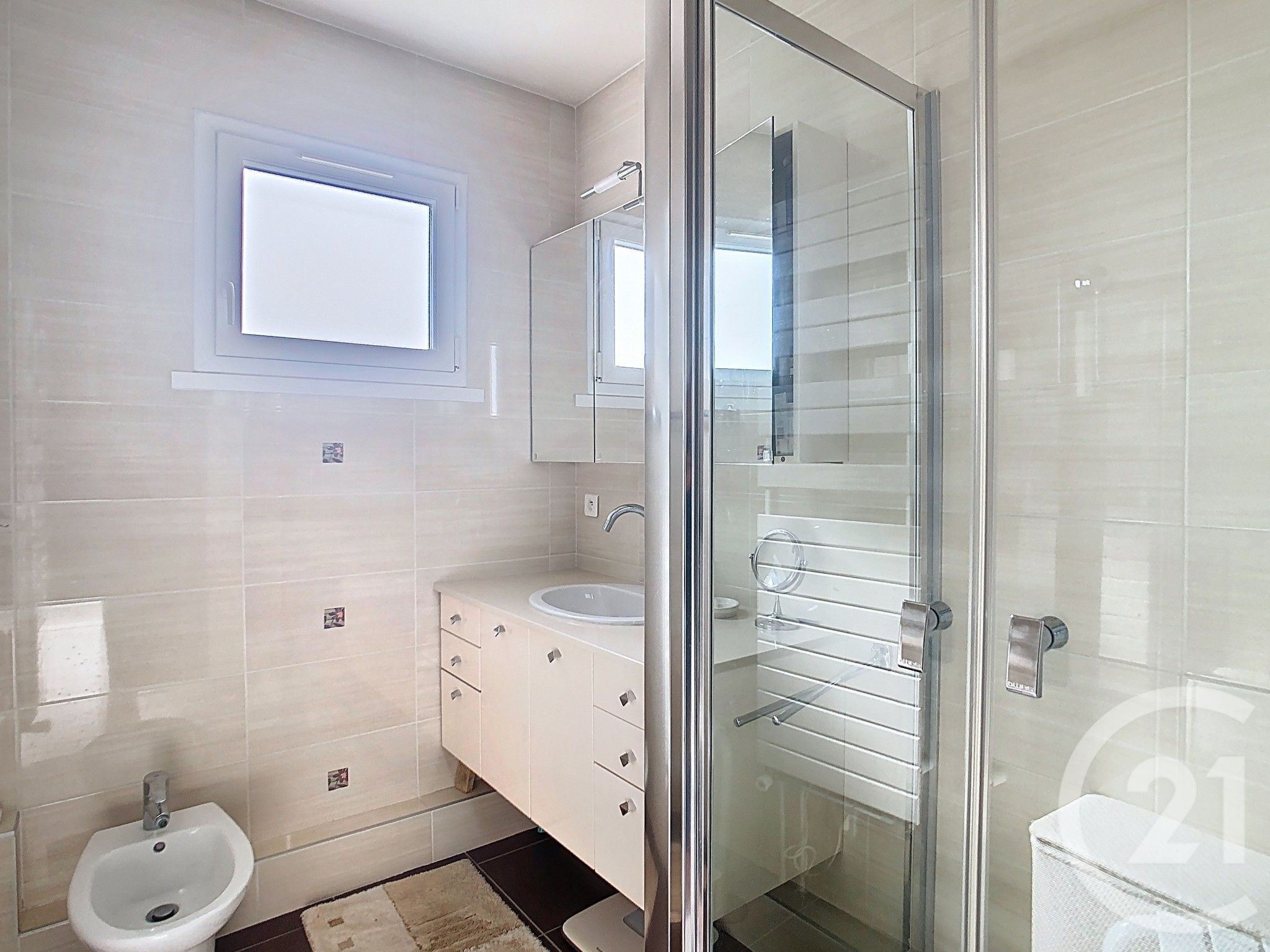 Photo 20 — Century 21 Aars immo
