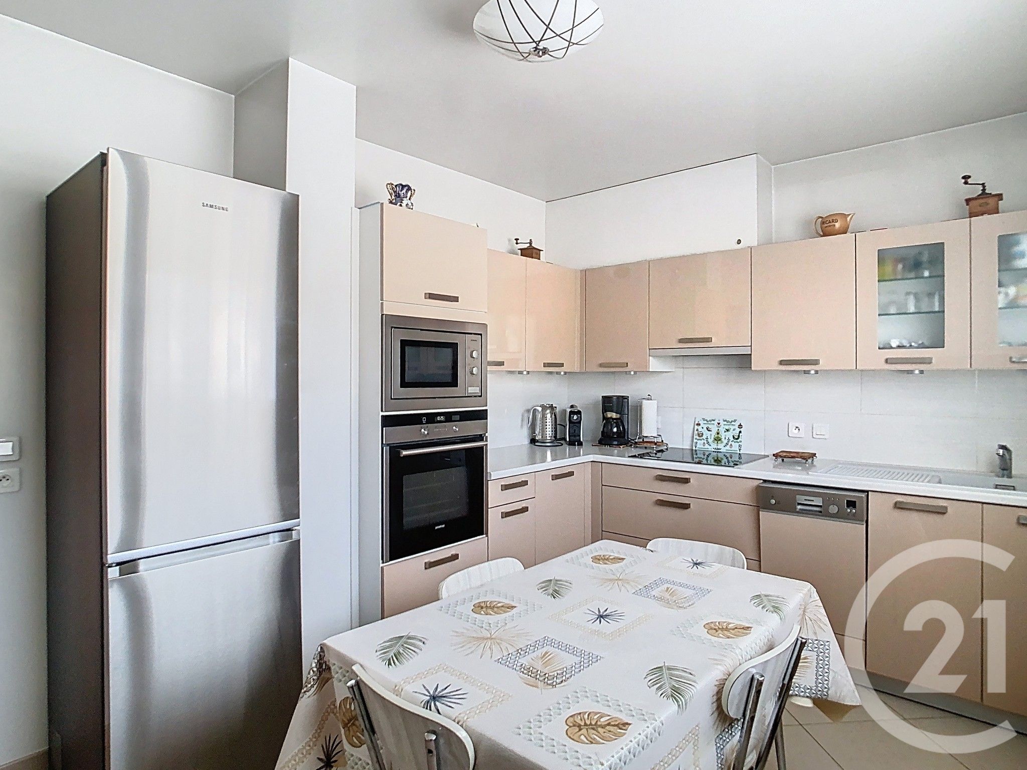 Photo 3 — Century 21 Aars immo