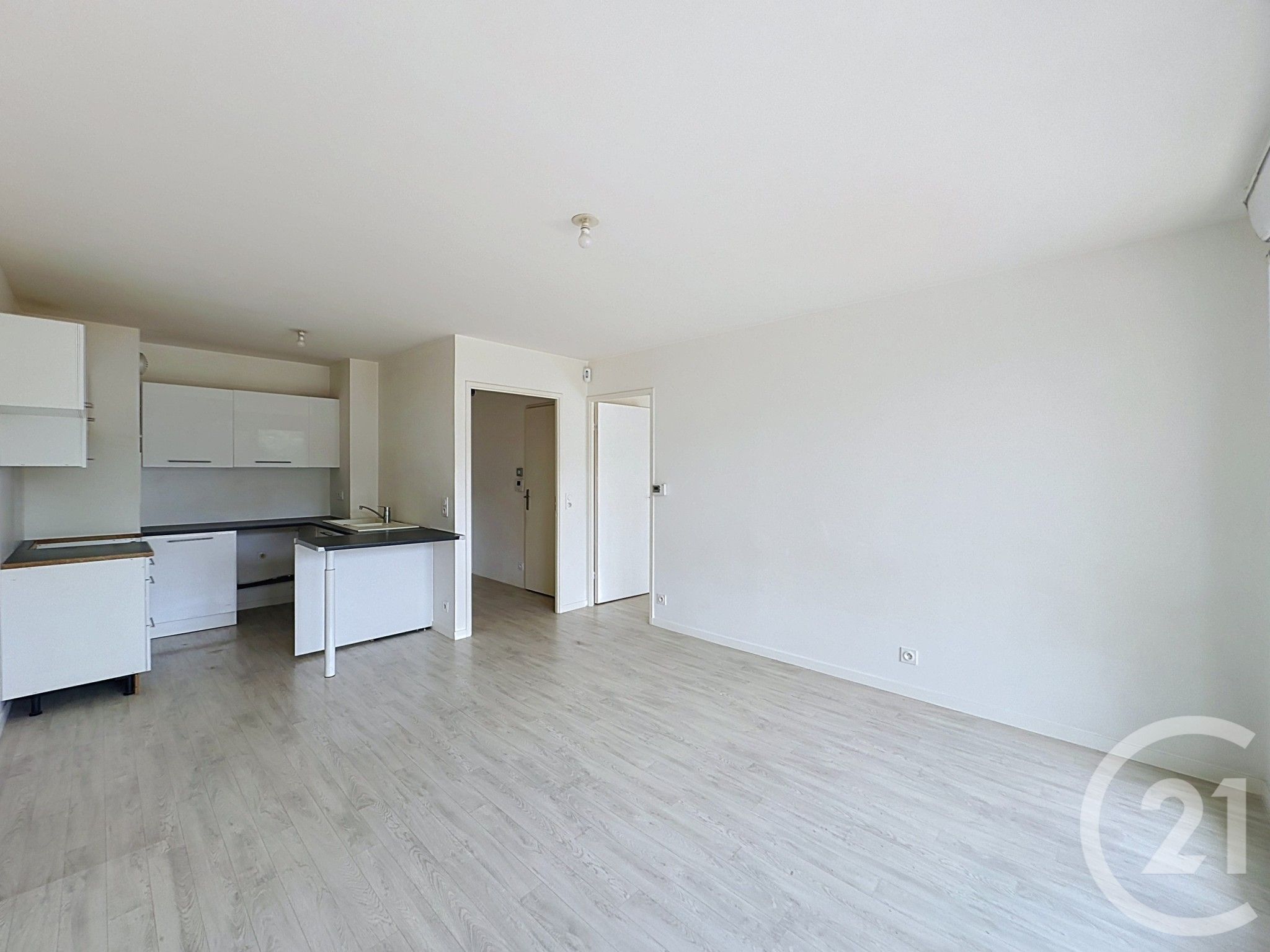 Photo 3 — Century 21 Aars immo