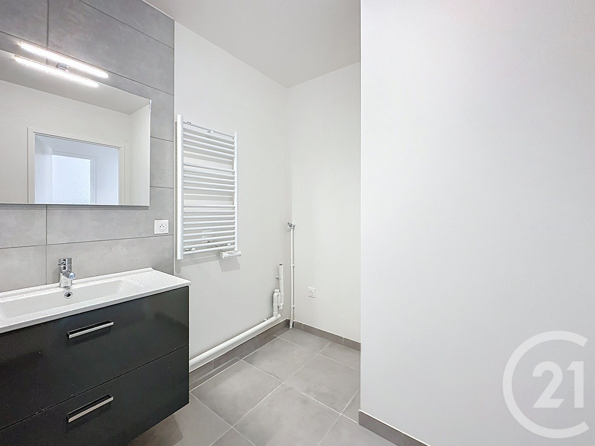 Photo 4 — Century 21 Aars immo