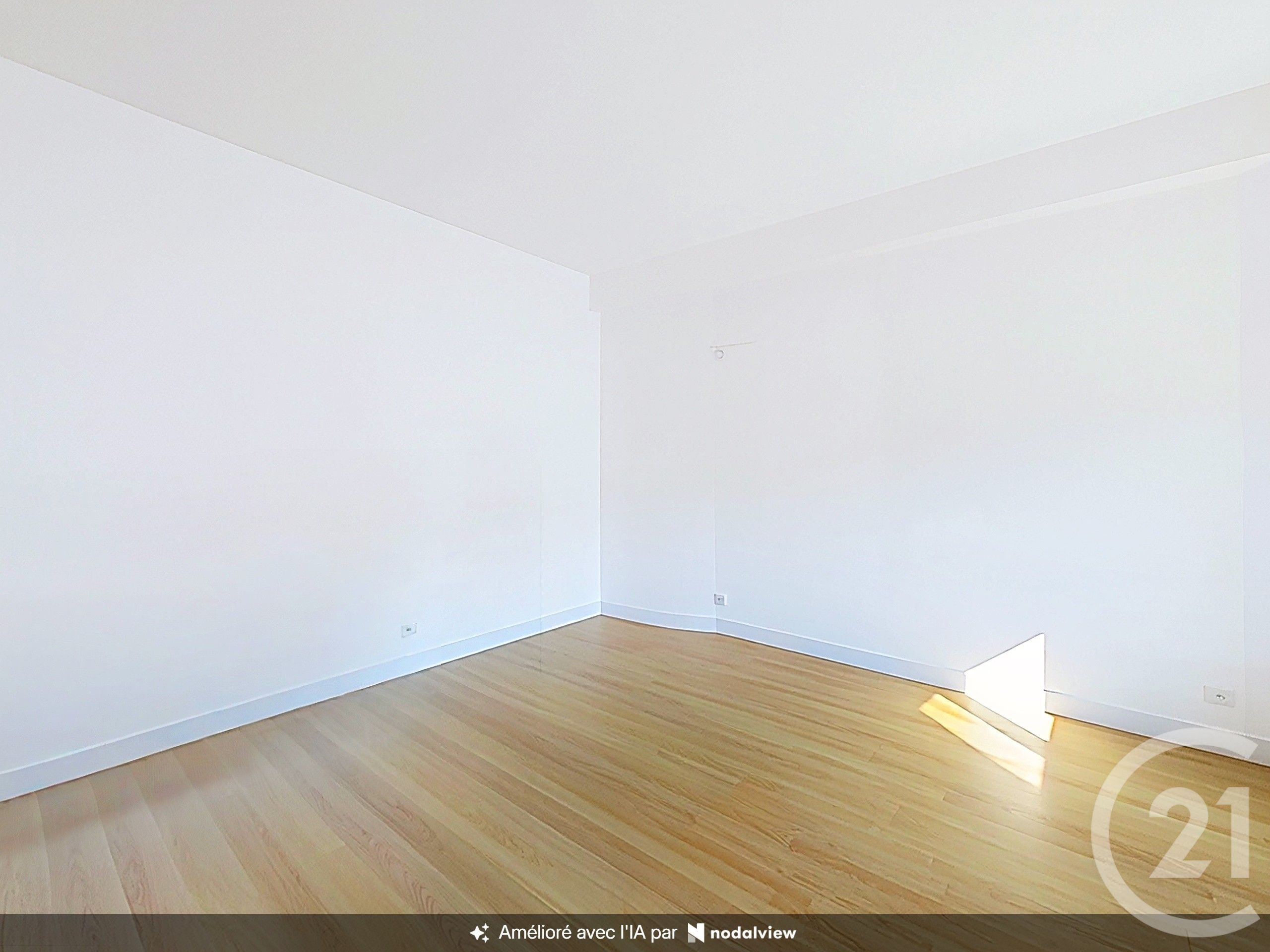 Photo 3 — Century 21 Aars immo