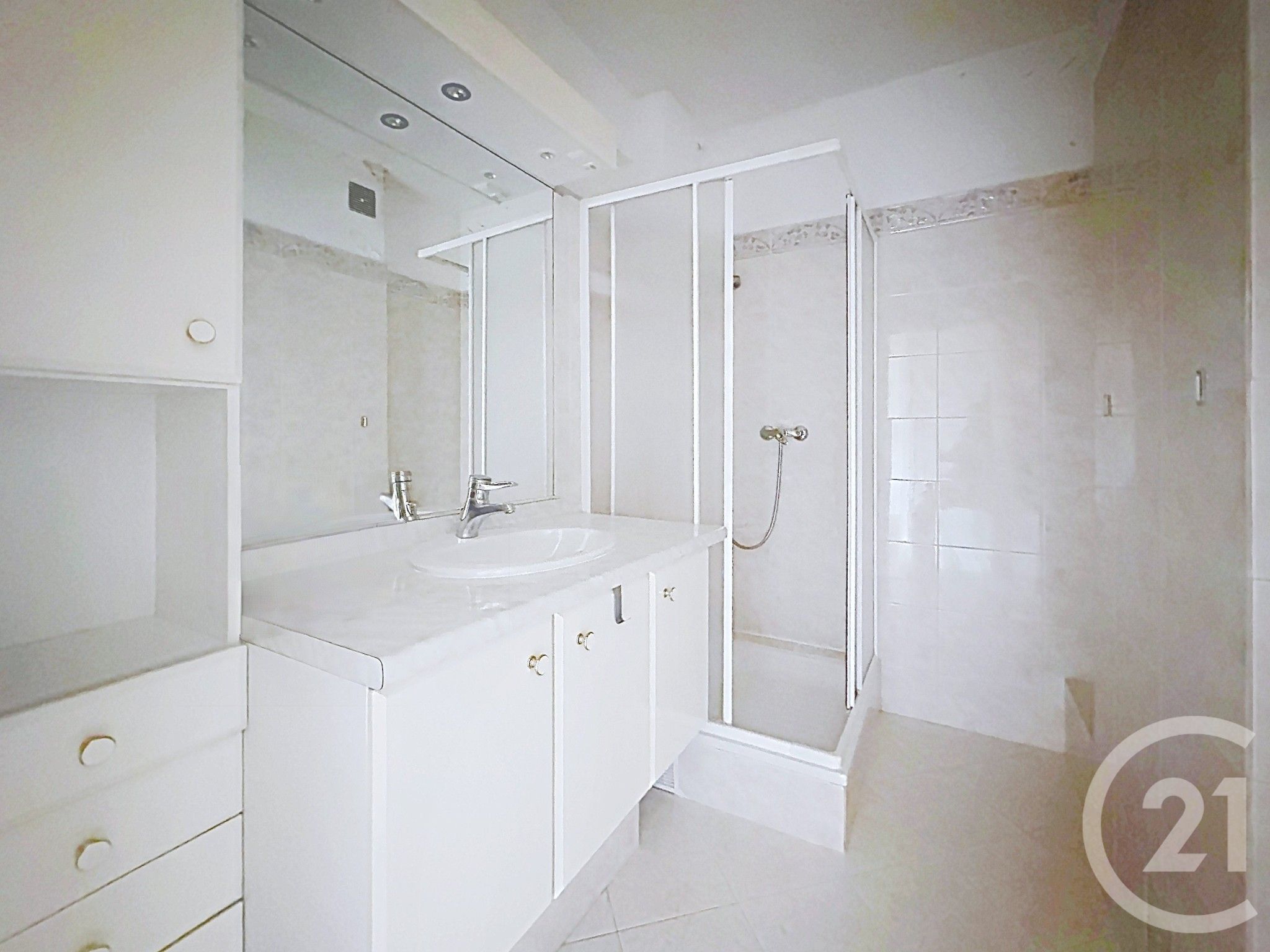 Photo 8 — Century 21 Aars immo