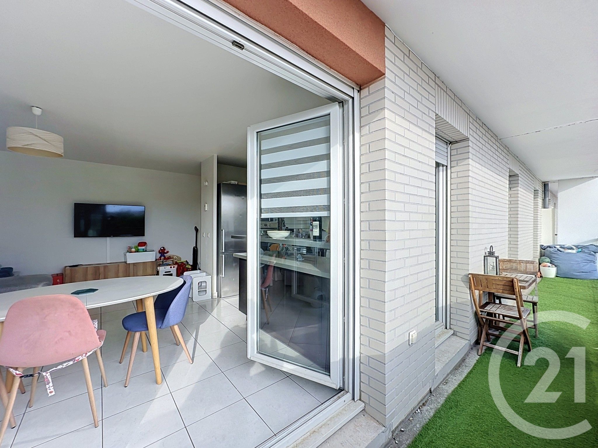 Photo 2 — Century 21 Aars immo